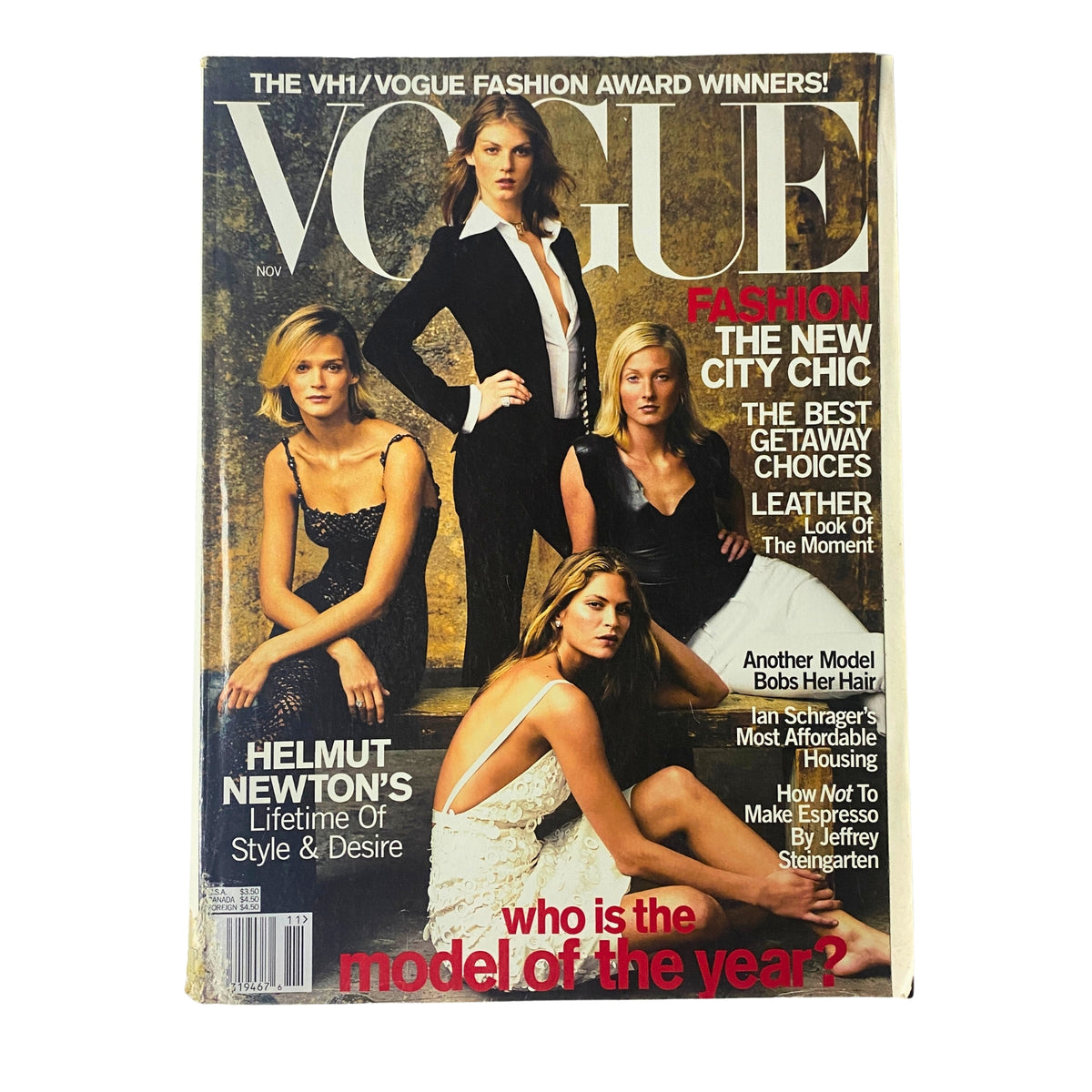 Cover of Vogue Magazine November 2000 featuring models Carmen Kass, Angela Lindvall, Frankie Rayder, and Maggie Rizer, highlighting the VH1/Vogue Fashion Awards with the text 'who is the model of the year?'. Good condition, collectible fashion magazine.