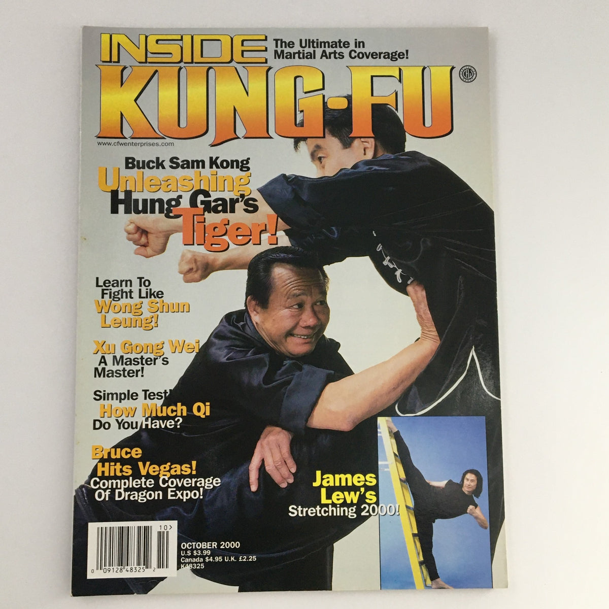 Cover of Inside Kung Fu Magazine October 2000 featuring Buck Sam Kong and James Lew, highlighting martial arts topics such as 'Learn to Fight Like Wong Shun Leung' and 'Bruce Hits Vegas!'.
