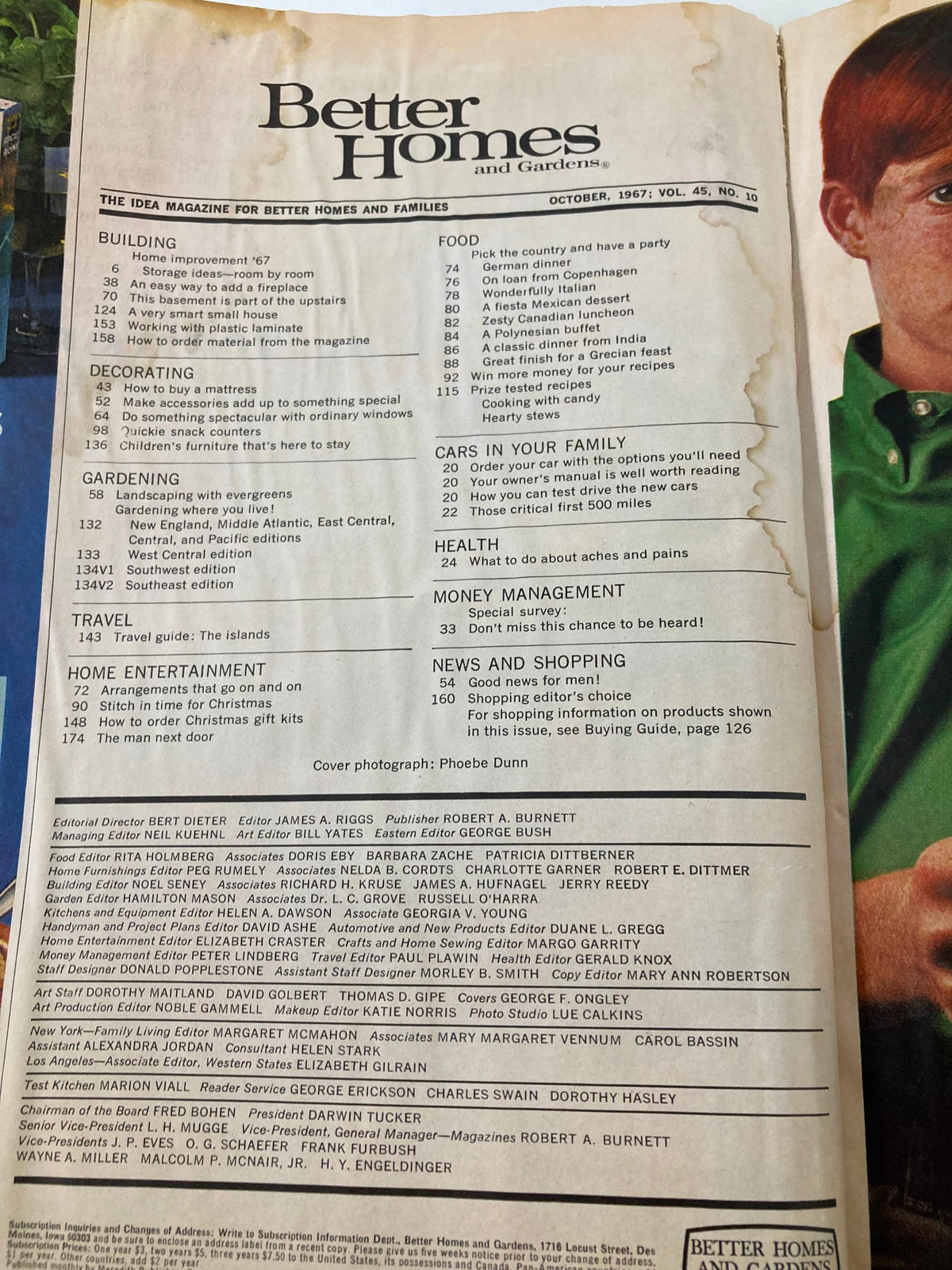 Table of contents page from VTG Better Homes and Gardens Magazine October 1967 featuring articles on gardening, home decor, and family activities.