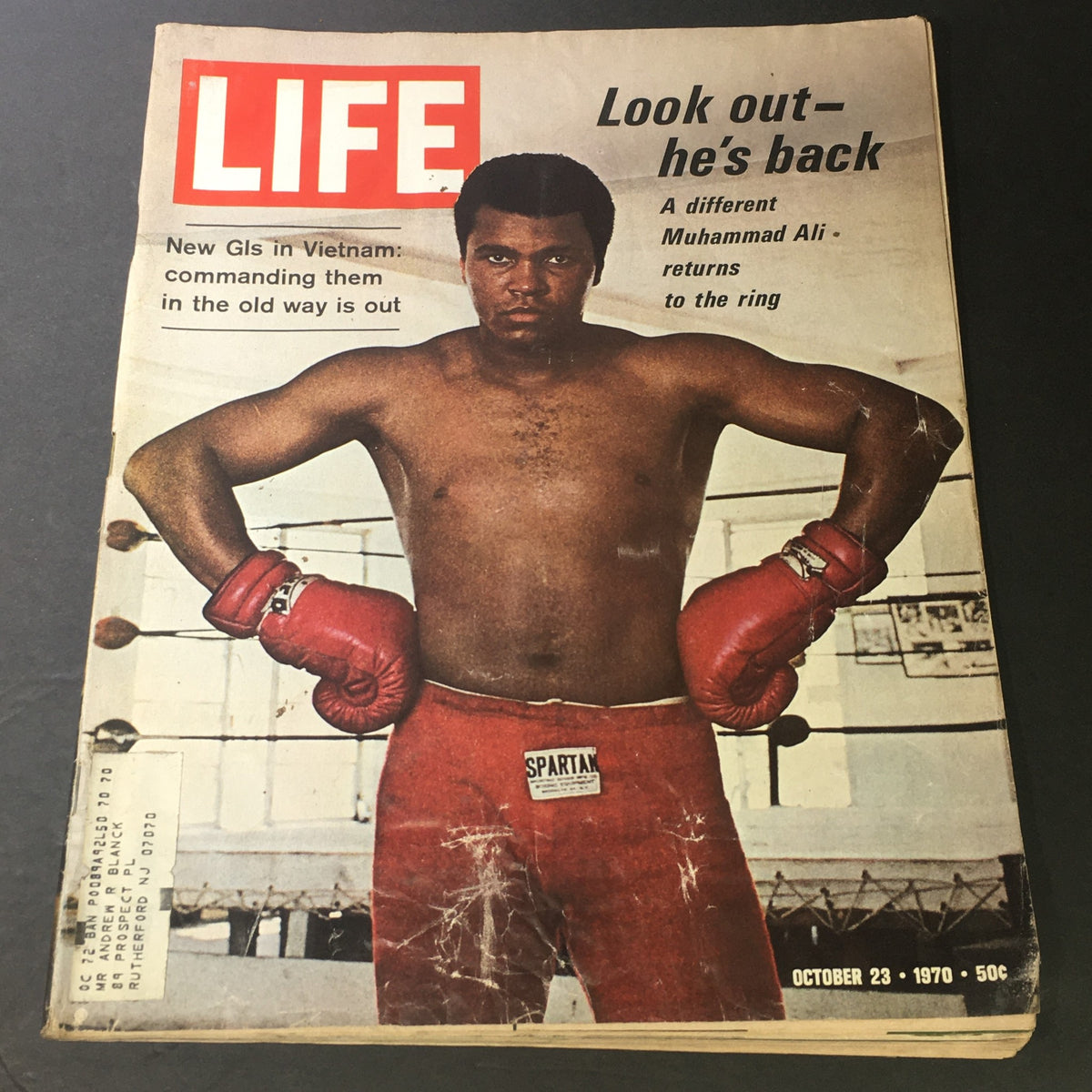 Life Magazine October 23, 1970 - Muhammad Ali's Dramatic Return to the Ring, Vintage Sports History