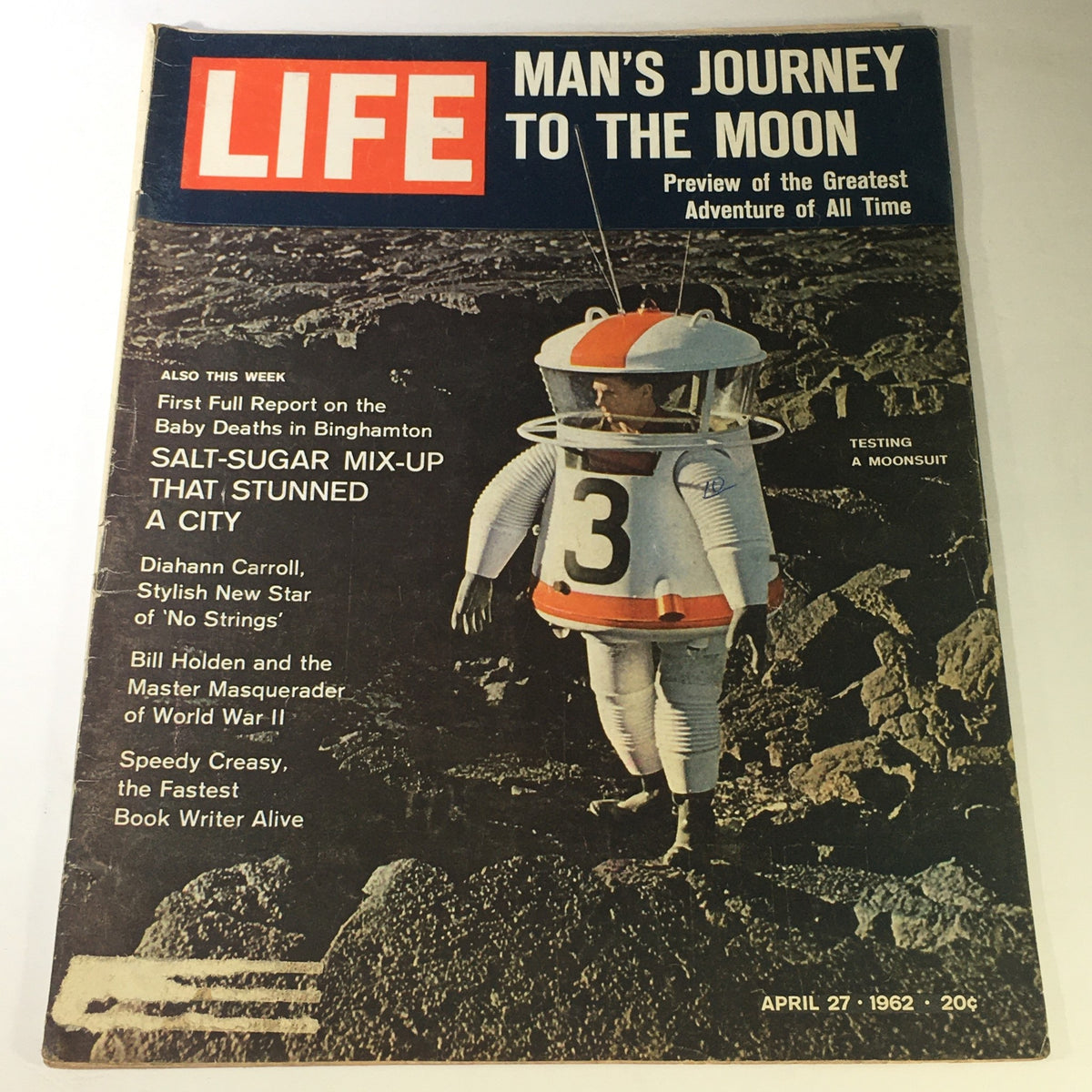 Cover image of VTG Life Magazine April 27 1962 featuring a man testing a Moonsuit, alongside headlines about Diahann Carroll and Bill Holden.
