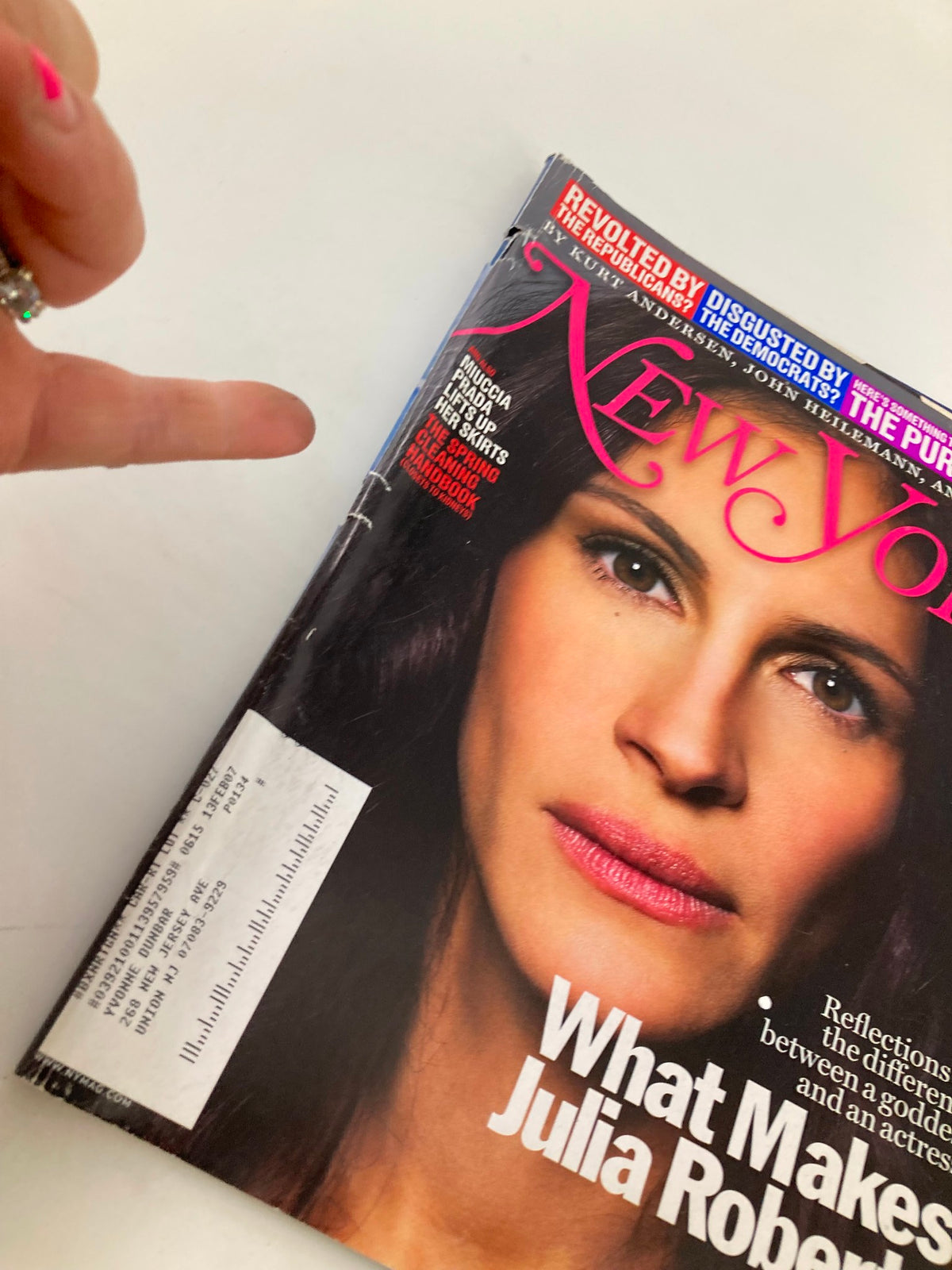 Cover of New York Magazine, April 24, 2006, featuring Julia Roberts with the title 'What Makes Julia Roberts A Star and A Goddess'. The magazine shows its iconic logo and includes a bold, close-up image of Julia Roberts.