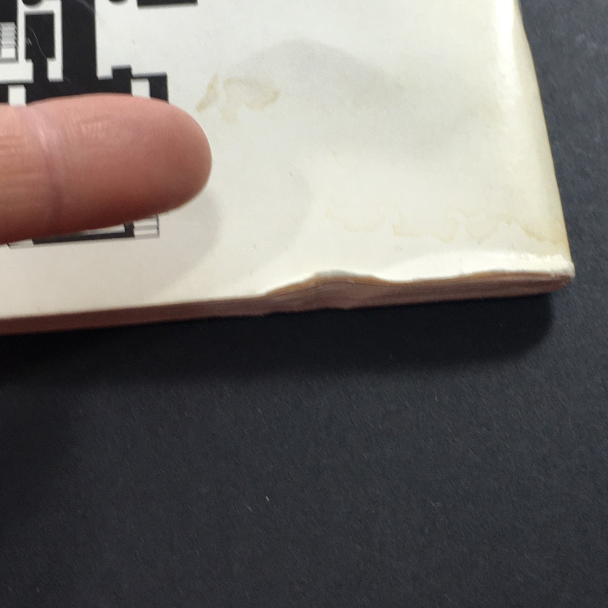 Back cover of the VTG 1970 Official Guide to the Tate Gallery, London featuring the British Collection, showing wear and aging with a finger pointing at the damage.