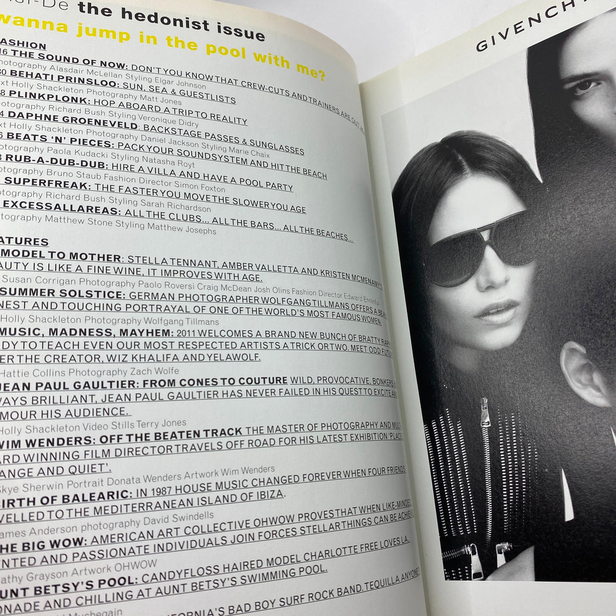 Inside page of i-D Magazine Summer 2011 No. 313 featuring Amber Valletta by Craig McDean, showcasing a fashion editorial with models in sunglasses.