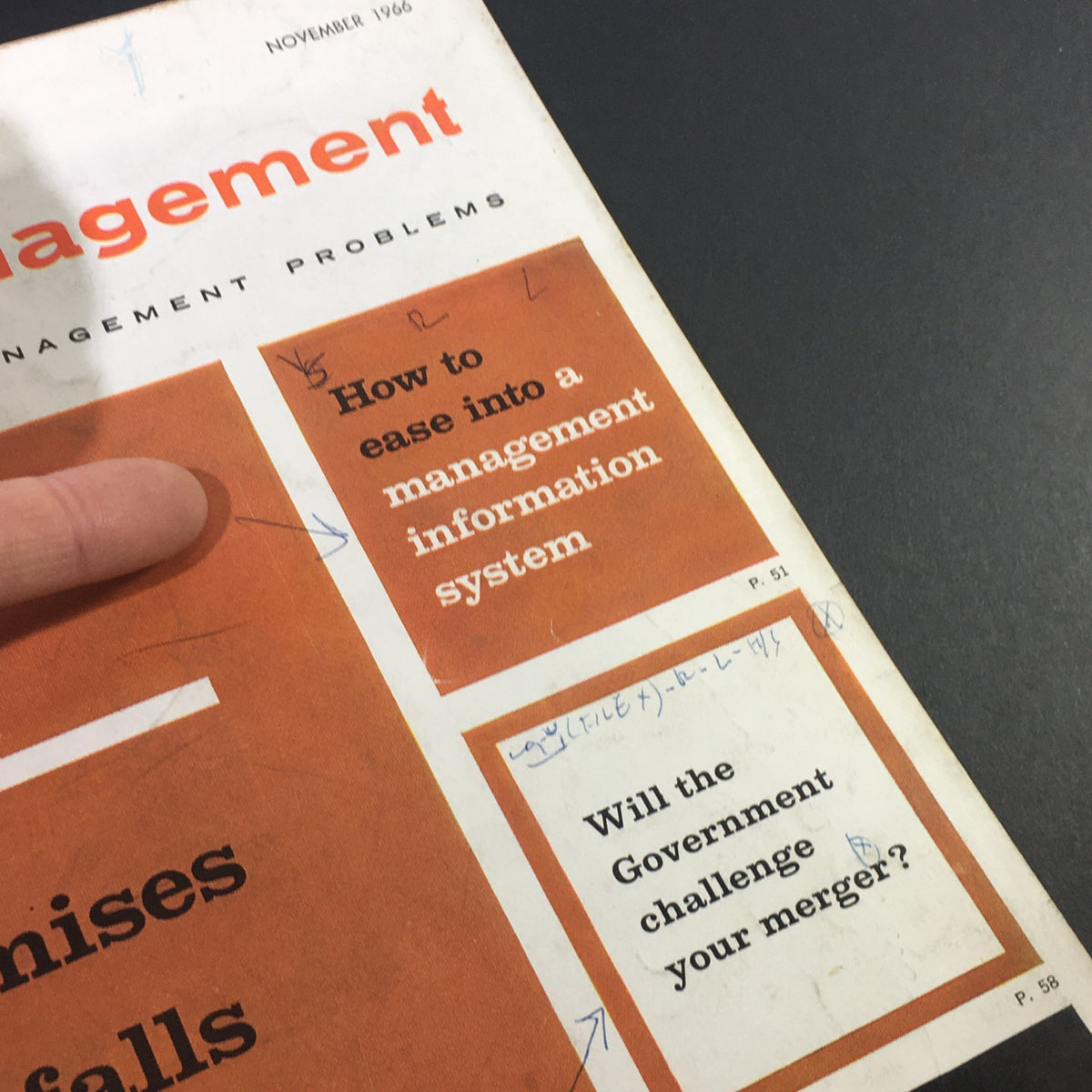 Highlighted section of the VTG Business Management Magazine November 1966 showing tips for management information systems and advertising in corporate scenarios.