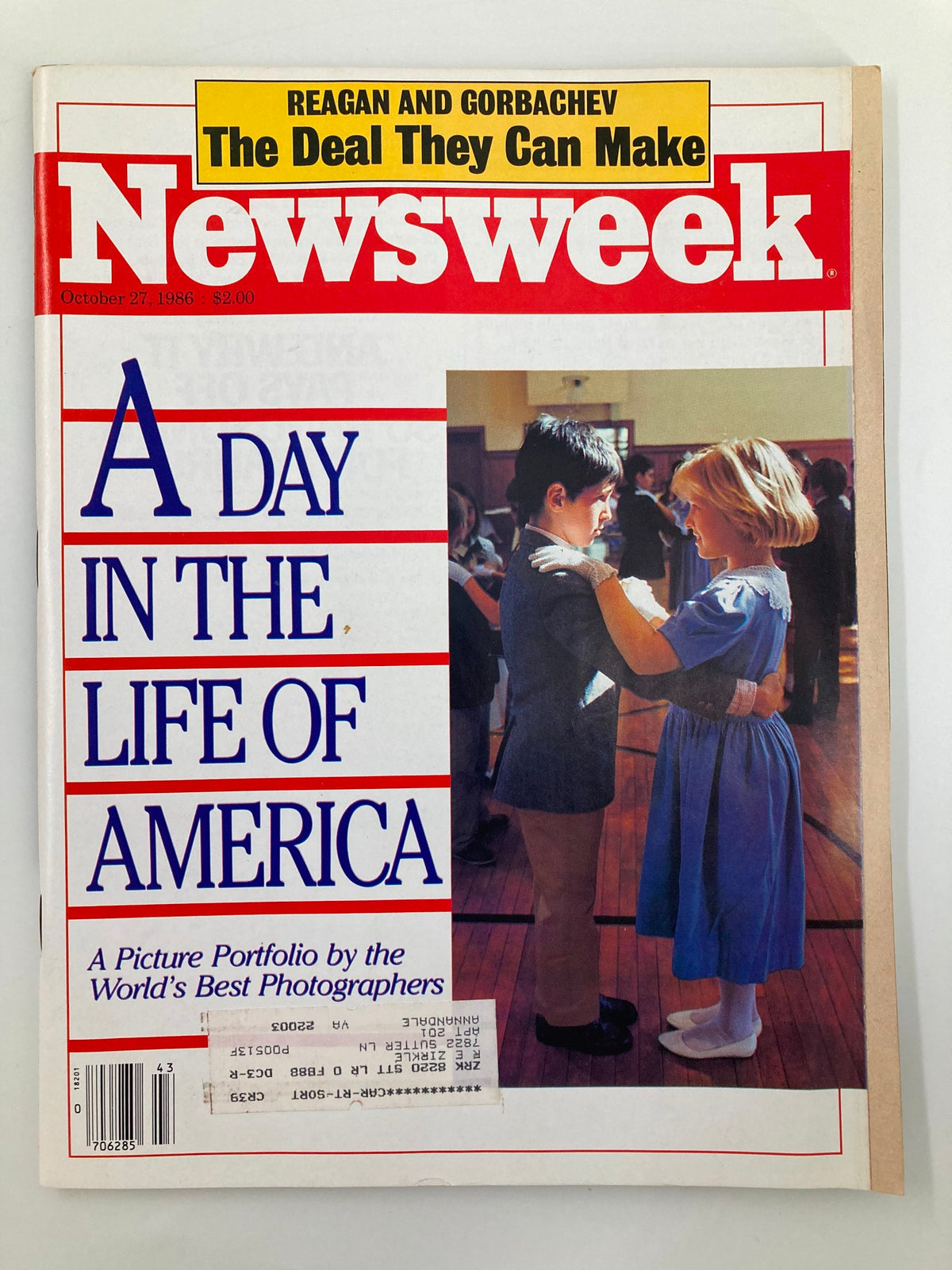 VTG Newsweek Magazine October 27 1986 cover featuring Ronald Reagan and Mikhail Gorbachev, with the headline 'Reagan and Gorbachev: The Deal They Can Make' and a visual of children dancing, highlighting the theme 'A Day in the Life of America'.