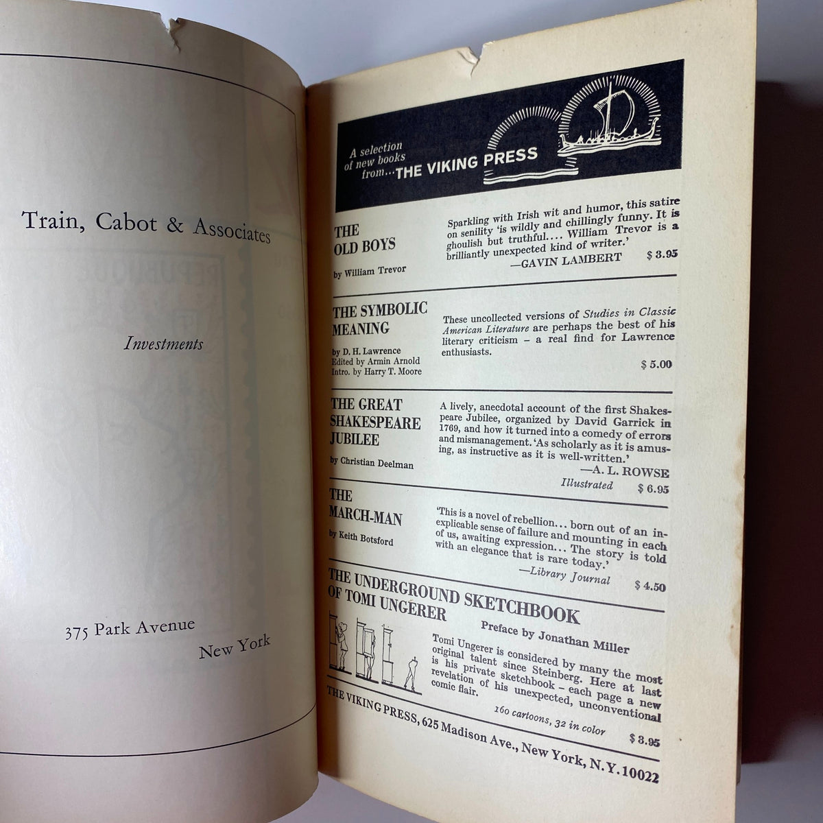 Inside page of The Paris Review Magazine Summer-Fall 1964 No. 32 featuring advertisements for book publications.