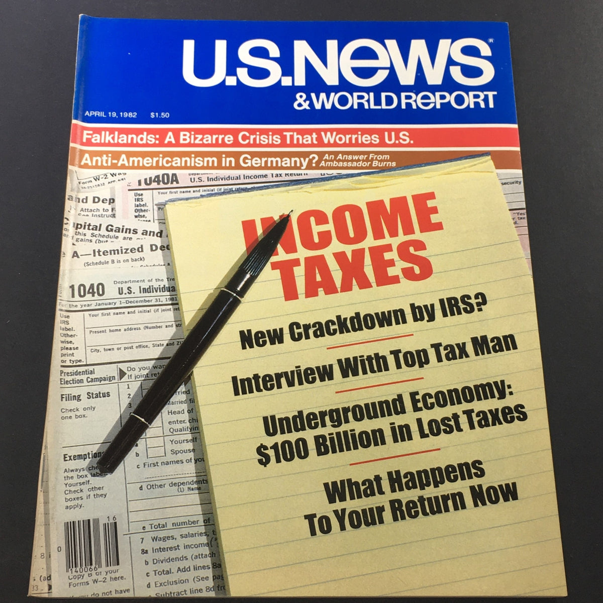 Cover of the VTG U.S. News & World Report from April 19, 1982, featuring headlines about the Falklands crisis, anti-American sentiment in Germany, and income tax issues. This vintage magazine is a collectible focusing on historical events.