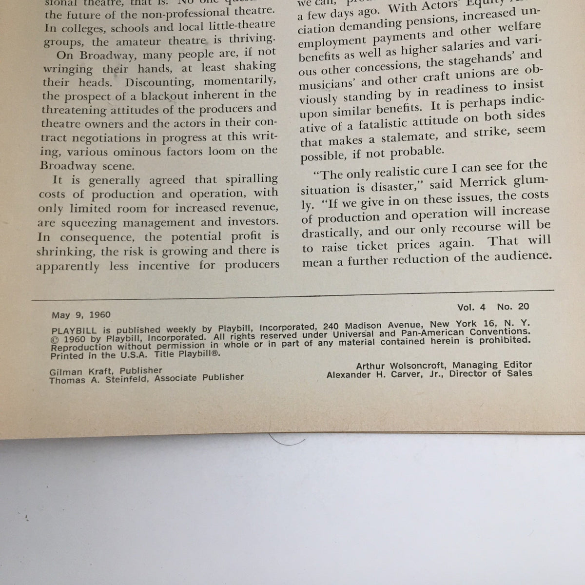 1960 Playbill Morosco Theatre features Lee Tracy in Gore Vidal's The Best Man, showcasing vintage theater memorabilia.