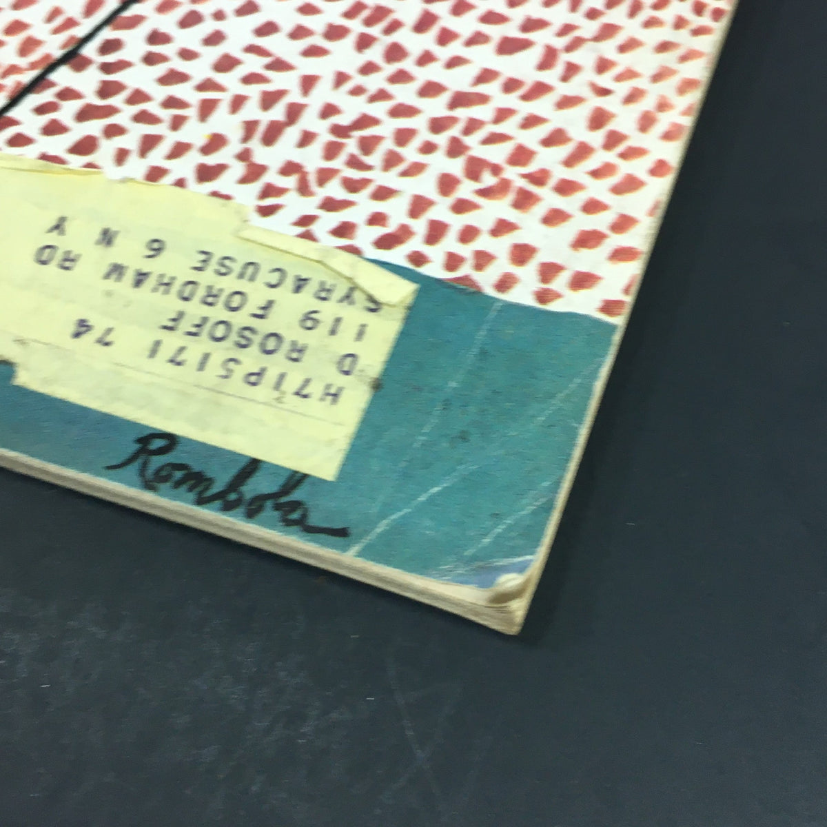 Bottom view of VTG HiFi Stereo Review Magazine October 1962 displaying wear and a handwritten label.