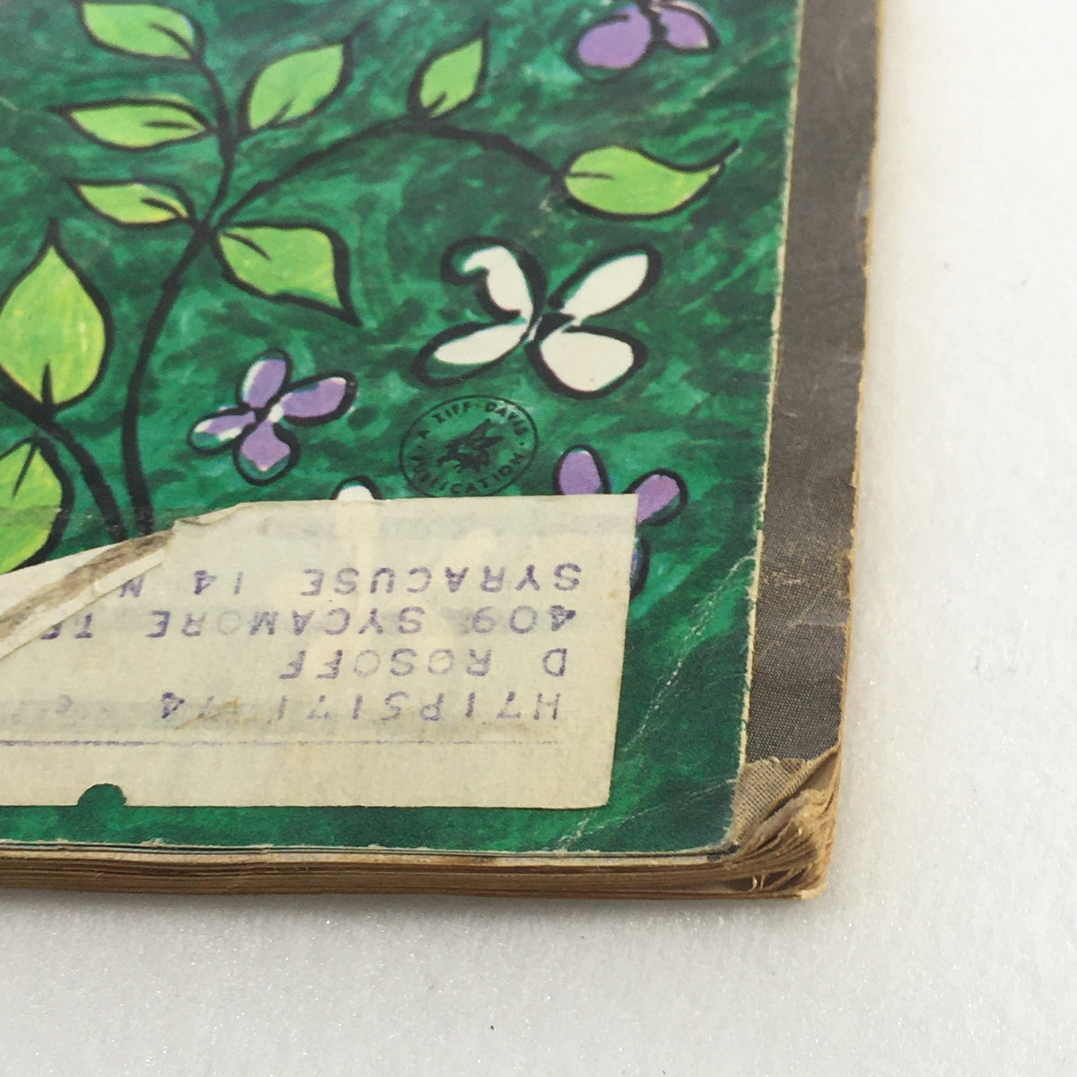 Close-up view of the back cover of the VTG HiFi Stereo Review Magazine May 1963, showing vintage label details and floral design.