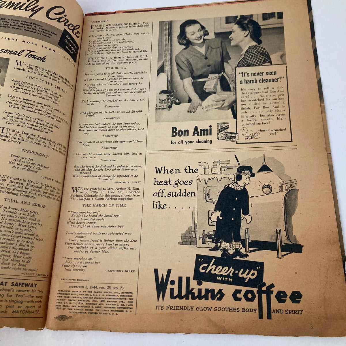 Interior view of VTG The Family Circle Magazine December 8, 1944 featuring articles and an advertisement for Bon Ami cleaning product.