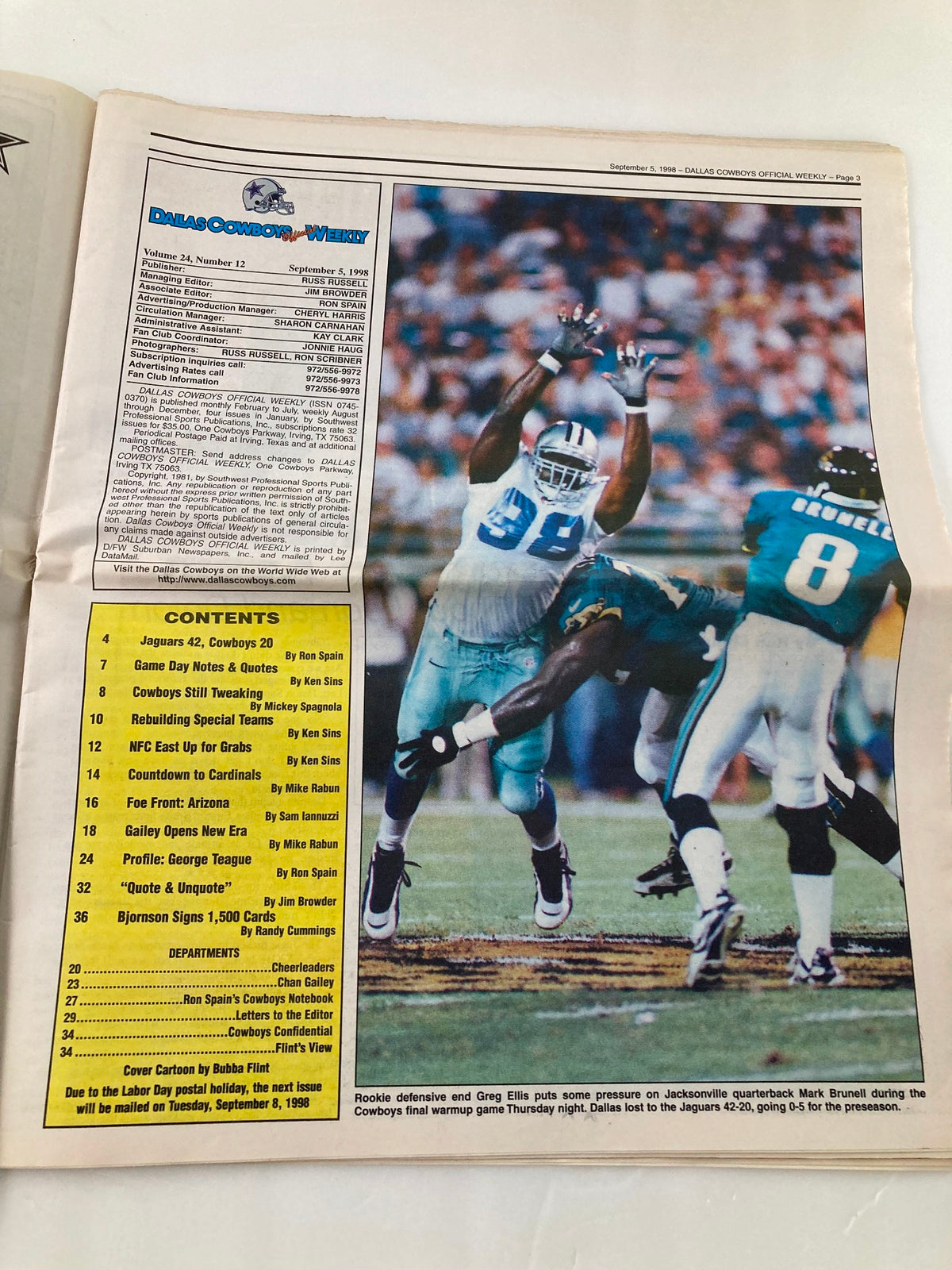 Dallas Cowboys Weekly Newspaper September 5 1998 Vol 24 #12 featuring Rookie Greg Ellis catching a pass during a game against the Jaguars, highlighting player statistics and game details.