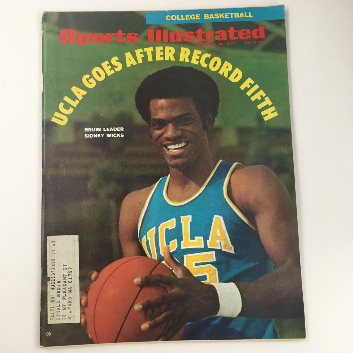 Cover of Sports Illustrated Magazine dated November 30, 1970 featuring Bruin leader Sidney Wicks showcasing UCLA basketball.