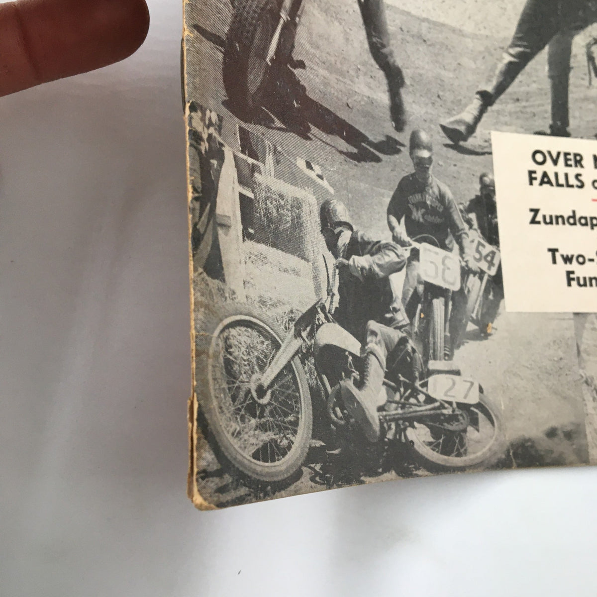 Side view of the VTG Cycle Magazine July 1953 showing the left edge with a motorcycle image and text, emphasizing the Catalina race theme.