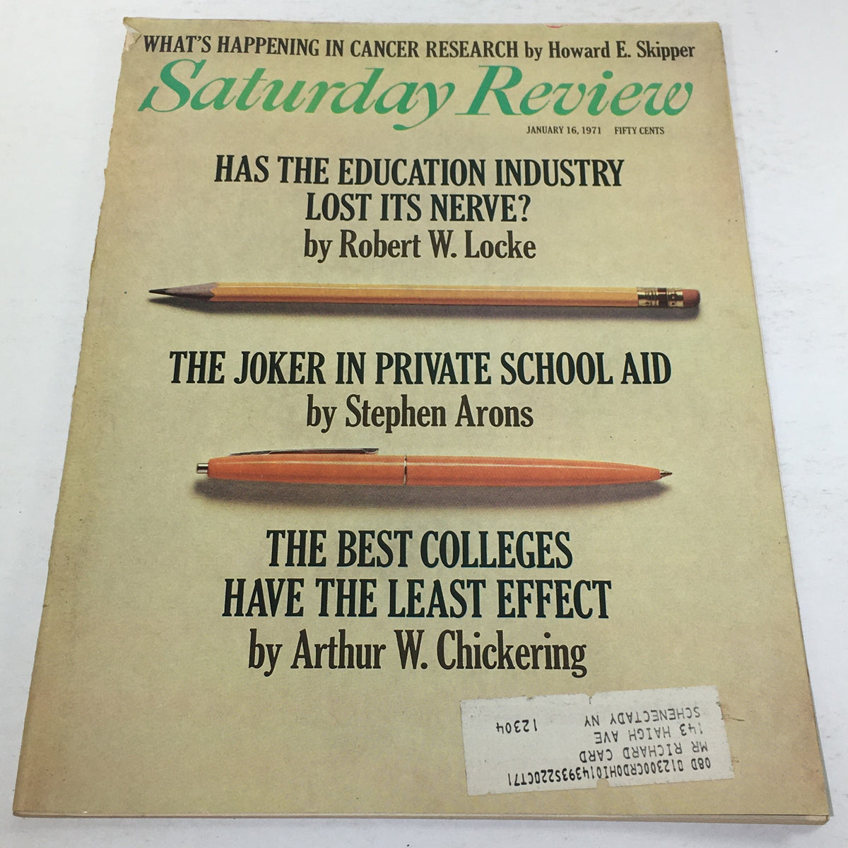 Cover of the VTG Saturday Review from January 16, 1971, featuring articles by Robert W. Locke and Stephen Arons. The cover includes a pencil illustration and highlights topics such as education and the best colleges.