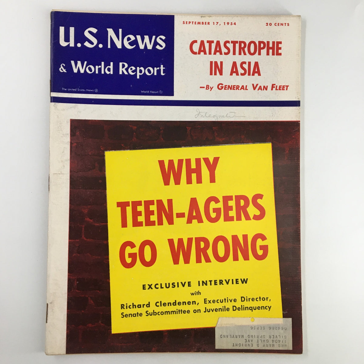 Cover of US News & World Report Magazine dated September 17, 1954, featuring the headline 'Why Teen-Agers Go Wrong' with an exclusive interview inside, showcasing a vintage design that reflects the societal perspectives of the 1950s.