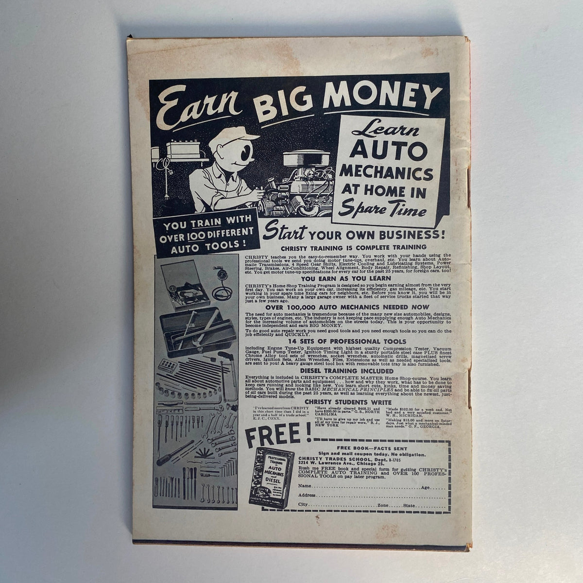Back cover of the VTG Rodding & Re-Styling Magazine August 1962 advertising auto mechanic training programs.