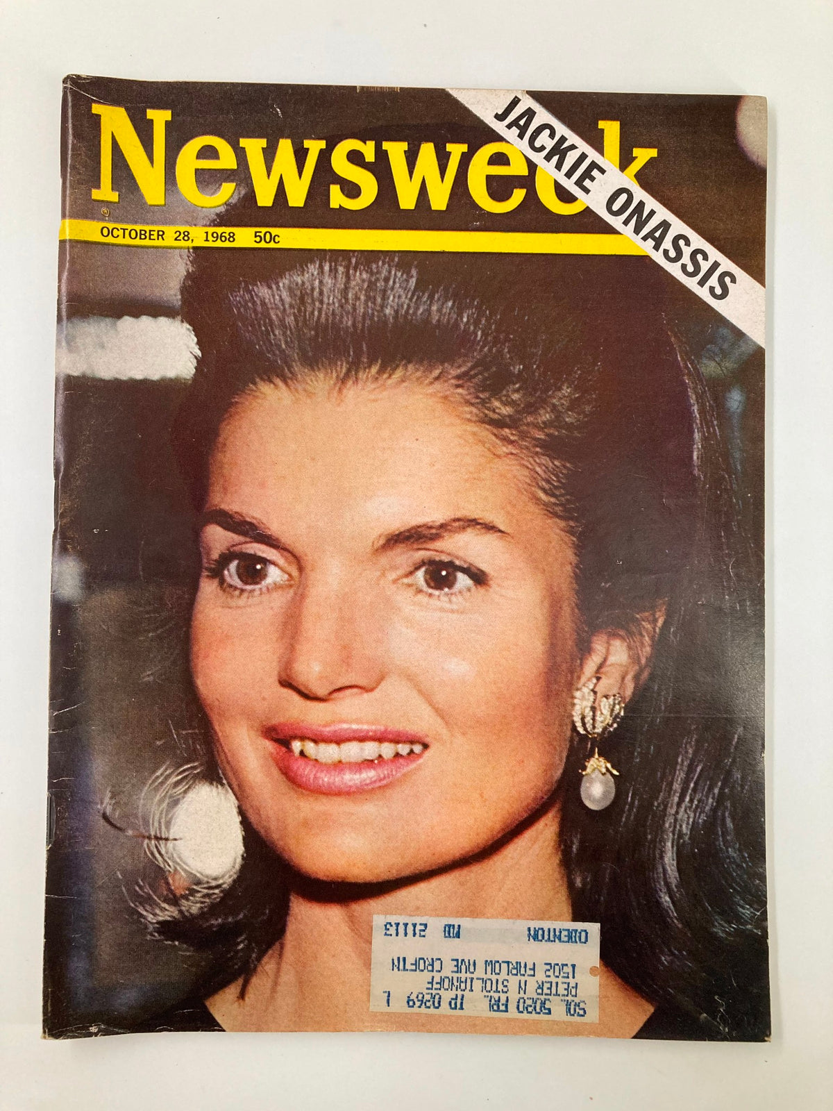 VTG Newsweek Magazine October 28 1986 featuring Jacqueline Kennedy Onassis on the cover, showcasing her portrait with elegant earrings, reflecting significant media history.