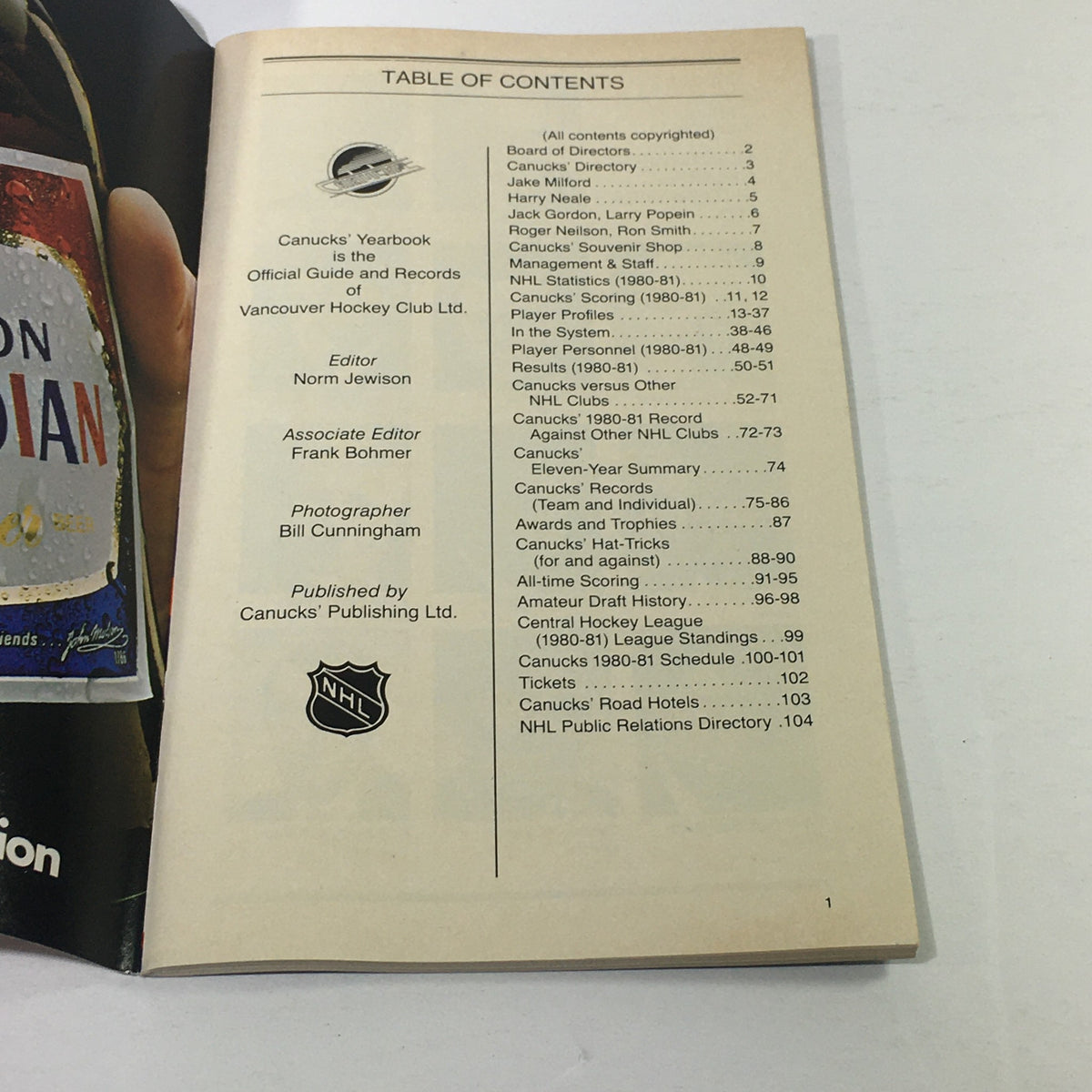 Table of contents from the VTG NHL Official Yearbook 1981-1982 - Vancouver Canucks, detailing sections related to players, statistics, and team history.
