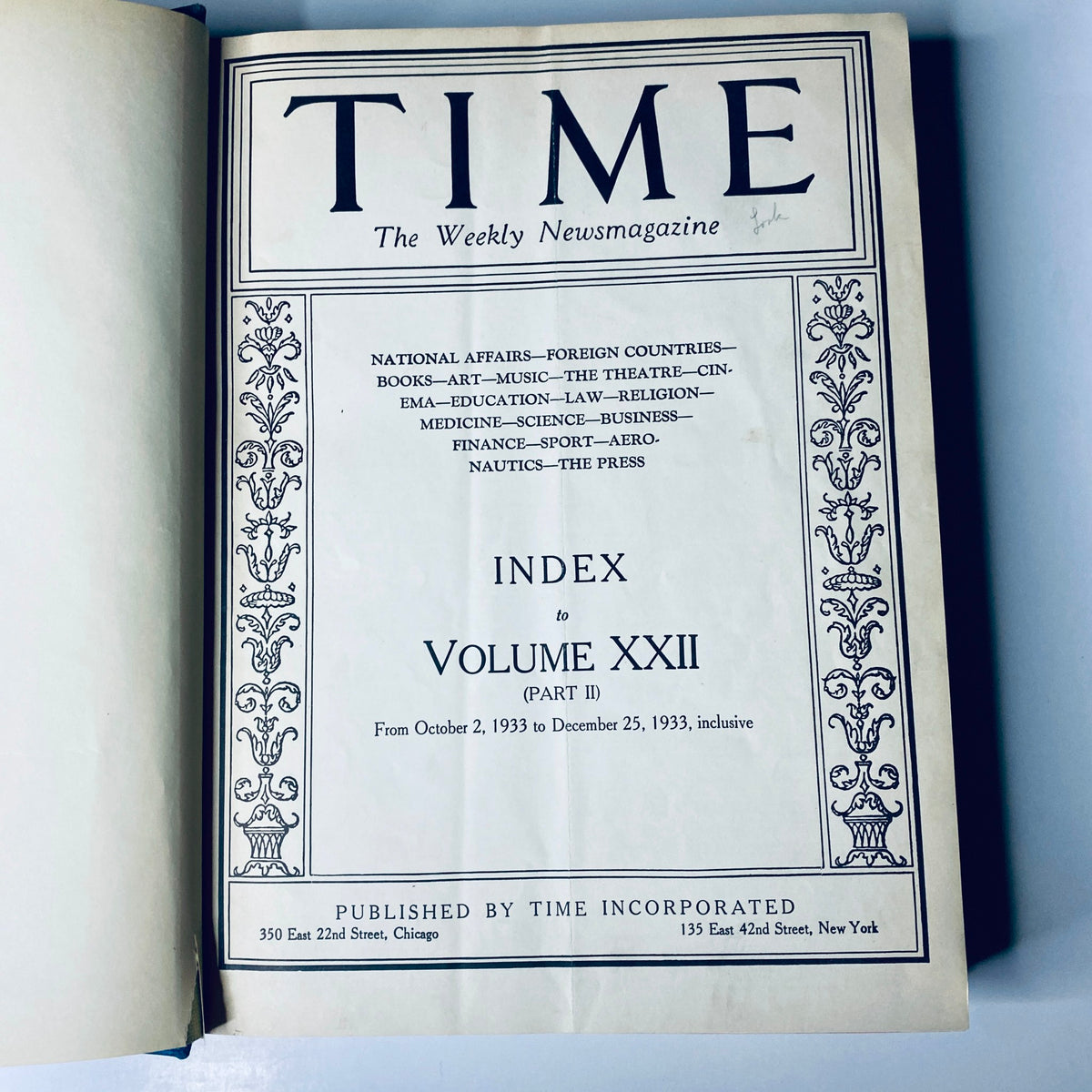 Index page of "Time Magazine Library Bound October 2-December 25, 1933 General Chiang Kai-Shek," outlining the contents included from October to December 1933.