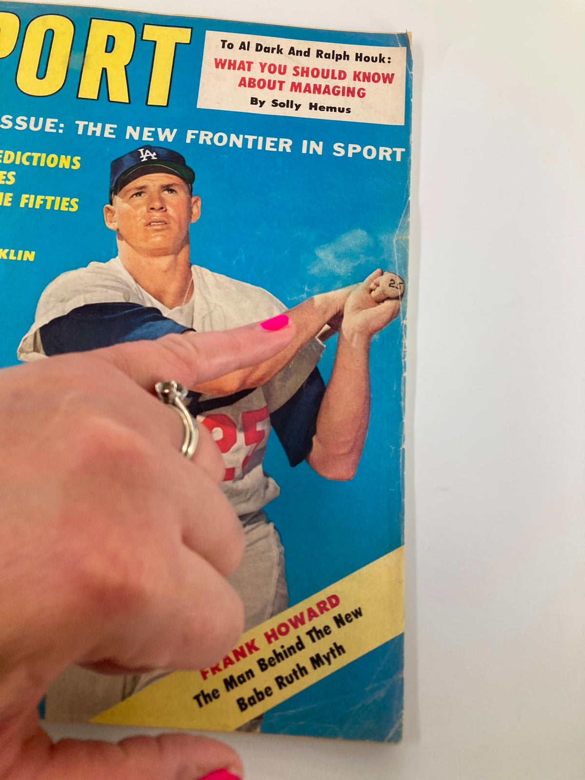 Cover of the VTG Sport Magazine April 1961 featuring Frank Howard, showcasing the title and a vintage baseball image.