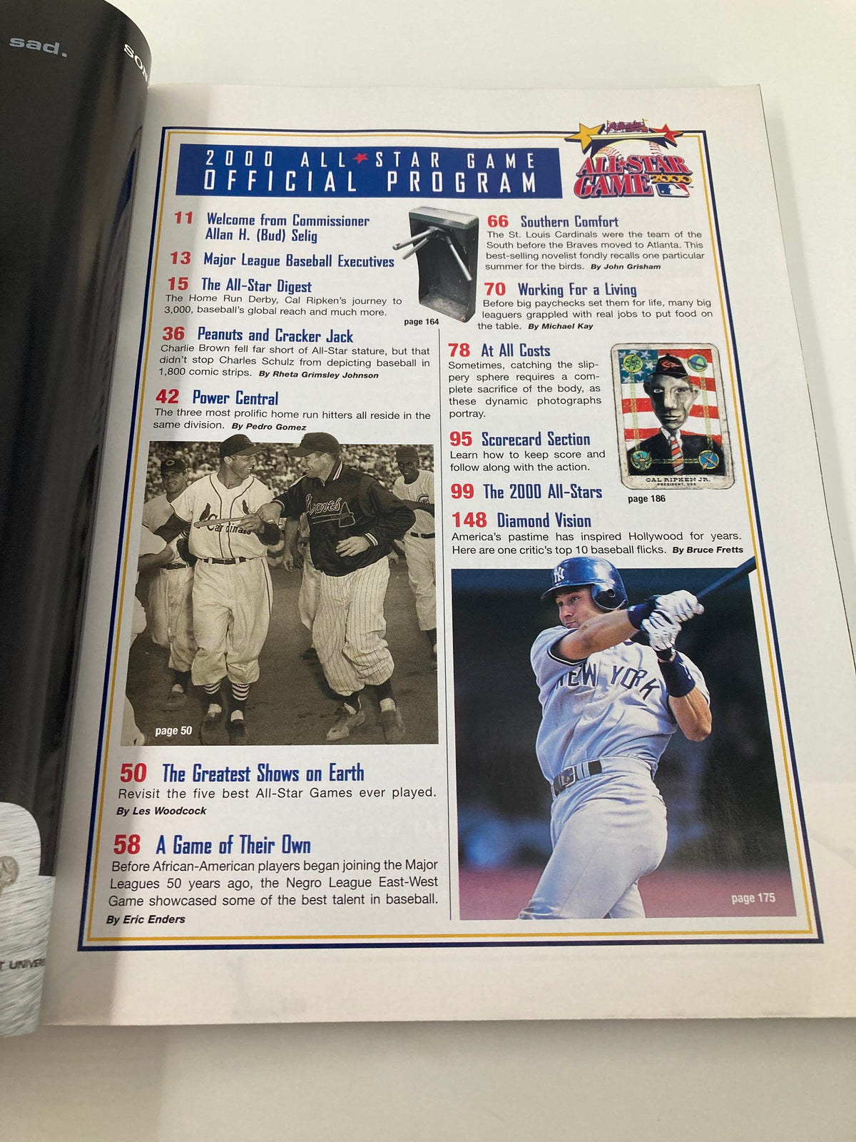 Inside page of the 2000 Major League Baseball All Star Game Official Program showcasing a welcome message and contents list.