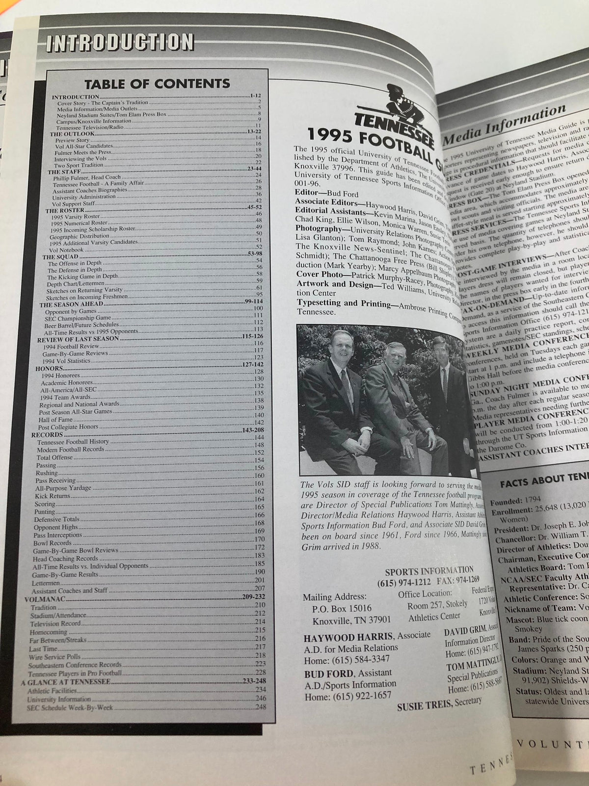 Inside page of the 1995 University of Tennessee Football Guide displaying the introduction and table of contents, detailing the magazine's sections and features related to the Volunteers' football season.