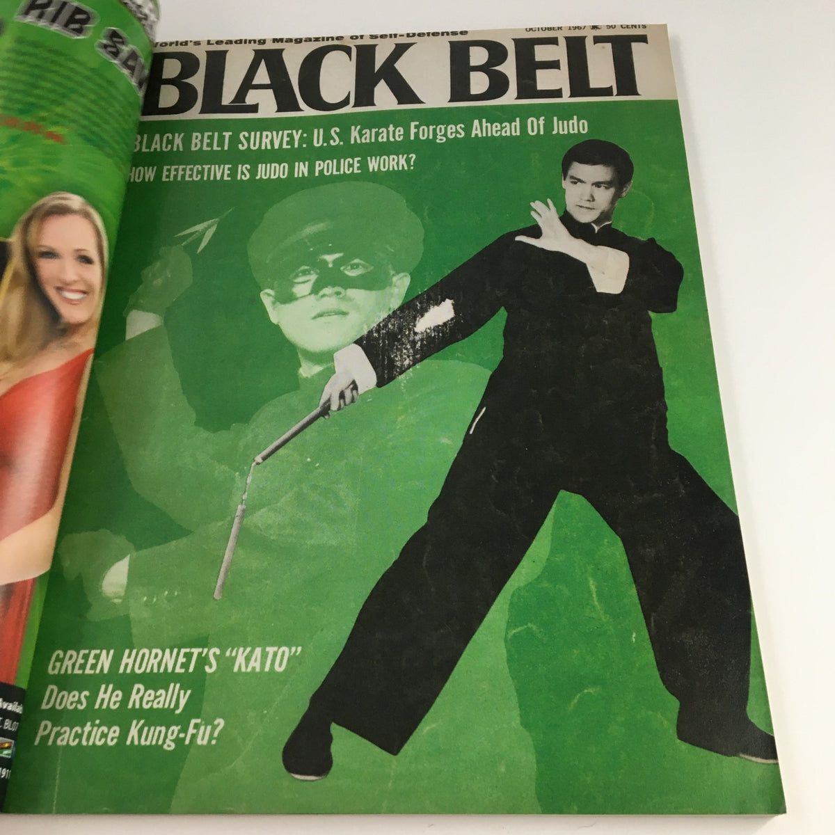 Cover of Black Belt Magazine November 2007 Vol 45 #11 Bruce Lee Issue showcasing Bruce Lee in action with a green background.