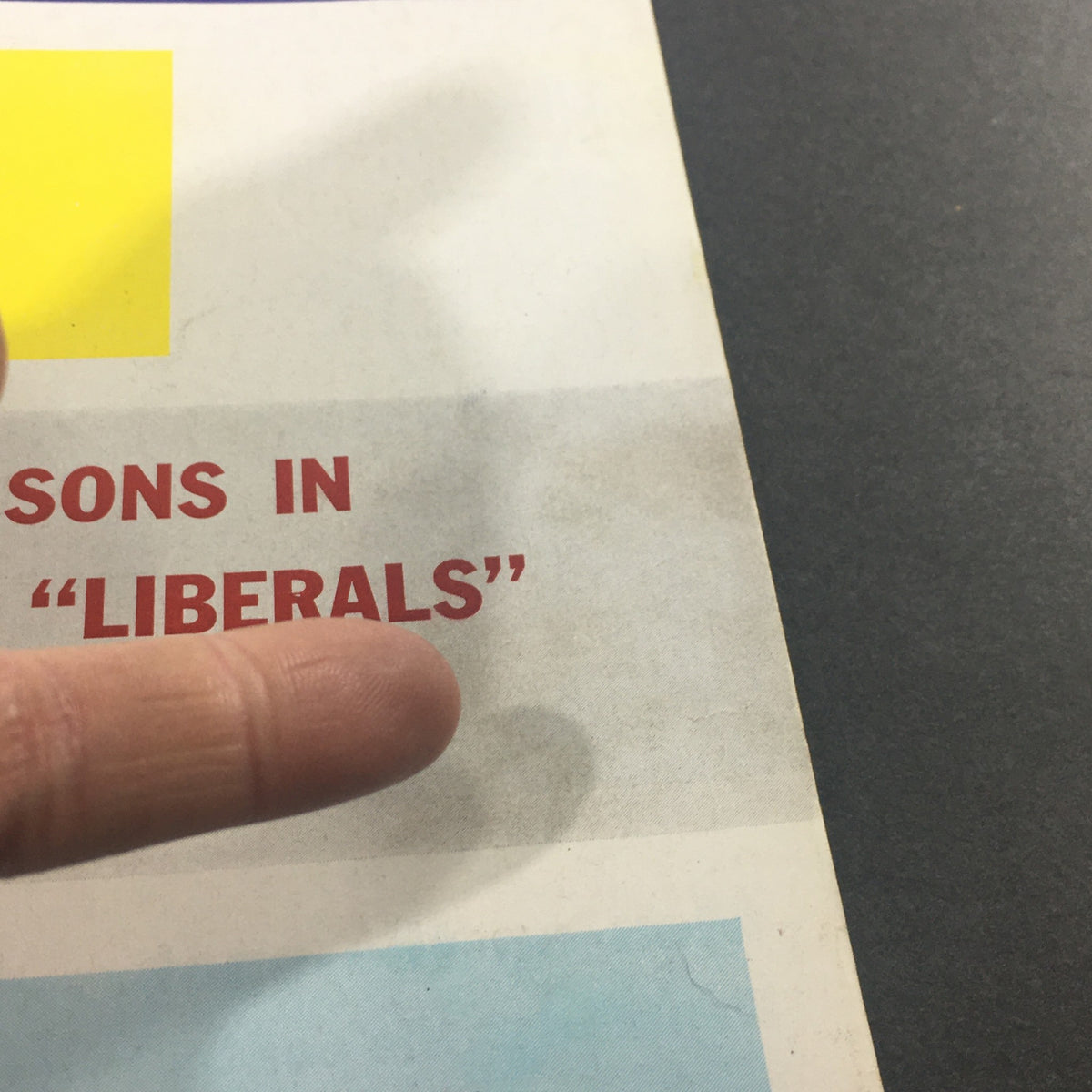 Close-up of text from the VTG U.S. News & World Report Magazine January 15 1962 discussing 'Why Rich Men's Sons in Politics Become "Liberals"', highlighting historical political discourse.