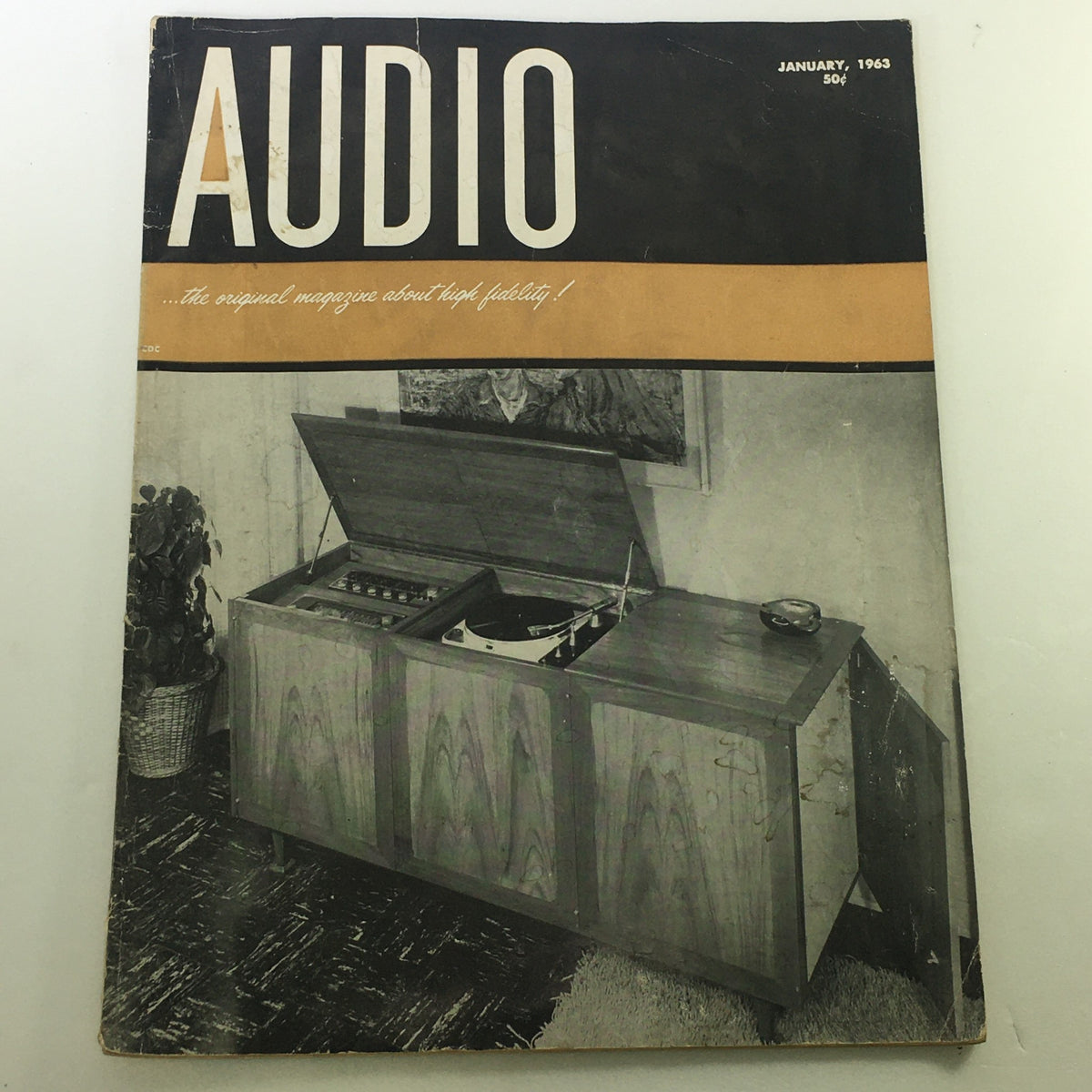 Cover of the VTG Audio and Music Magazine January 1963 - Stereo Back Issue showcasing a vintage audio setup and decor.