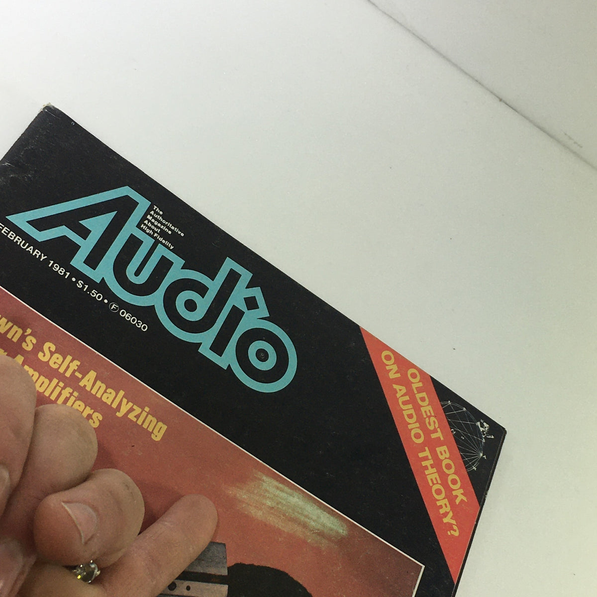 Vintage Audio and Music Magazine cover from February 1981 featuring self-analyzing power amplifiers and highlights on audio theory.