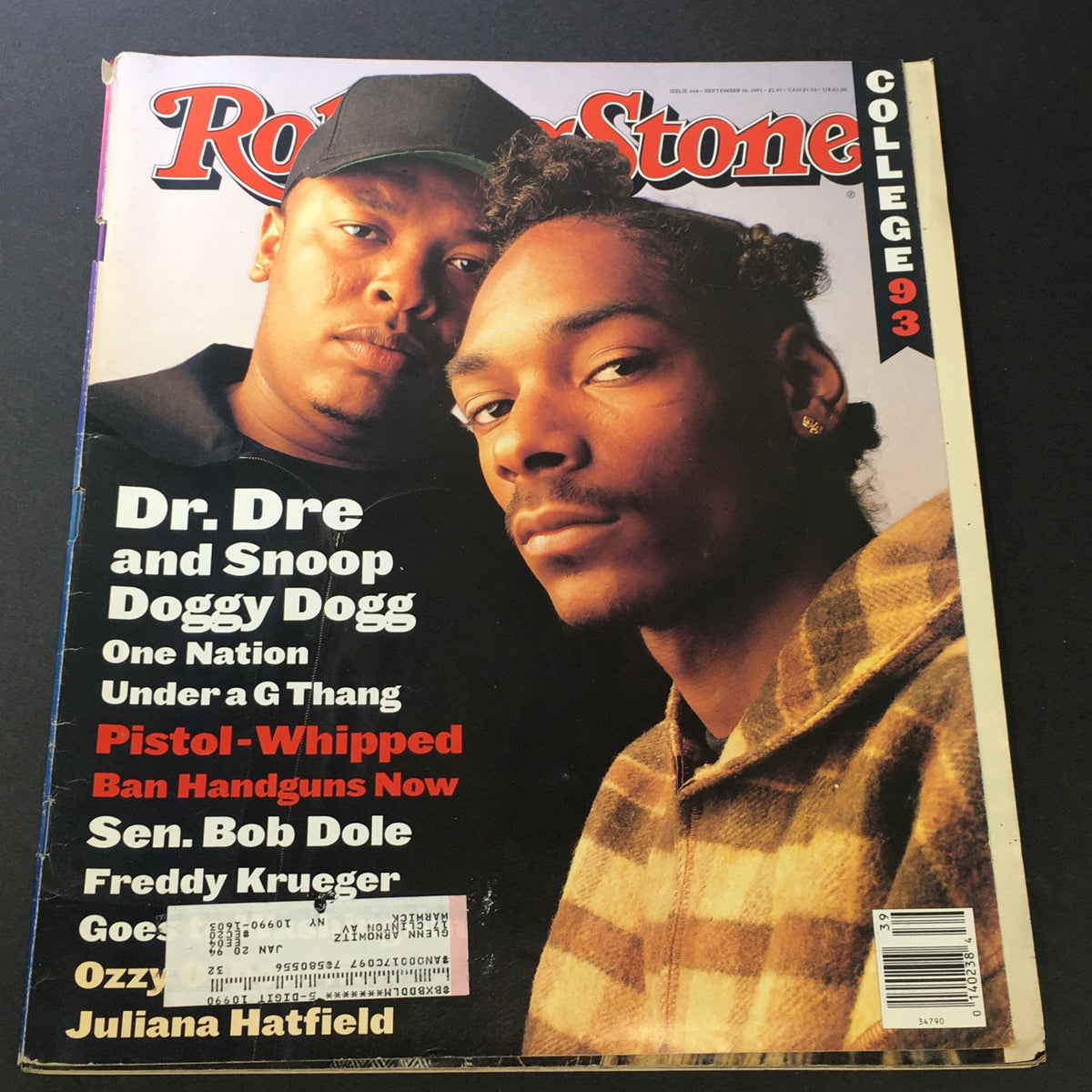 VTG Rolling Stone Magazine September 30 1993 featuring Dr. Dre and Snoop Dogg on the cover, showcasing iconic West Coast hip hop culture, alongside Bob Dole's political commentary.