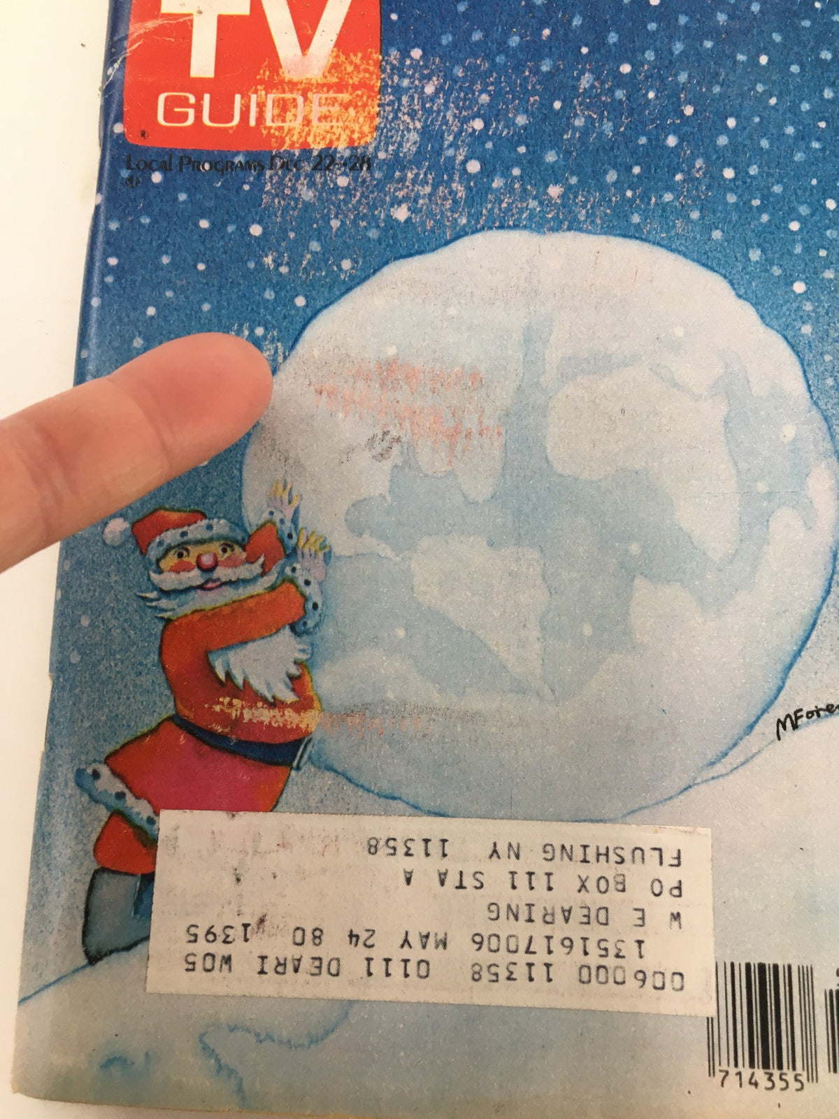 Cover of TV Guide Magazine December 22, 1979, featuring Santa with a snowball, showcasing the New York Metro Edition.