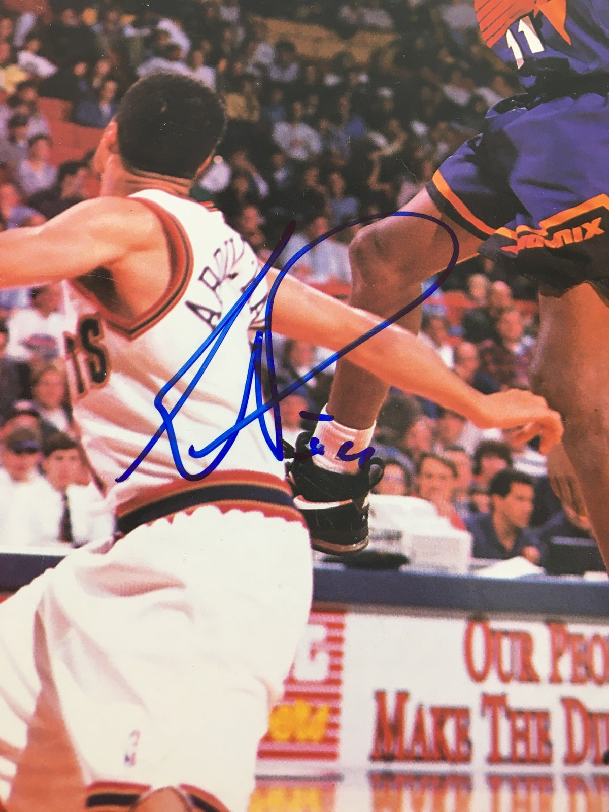 Close-up of the JSA Certification for Wesley Person Beckett Basketball #57 April 1995, confirming autographed authenticity.