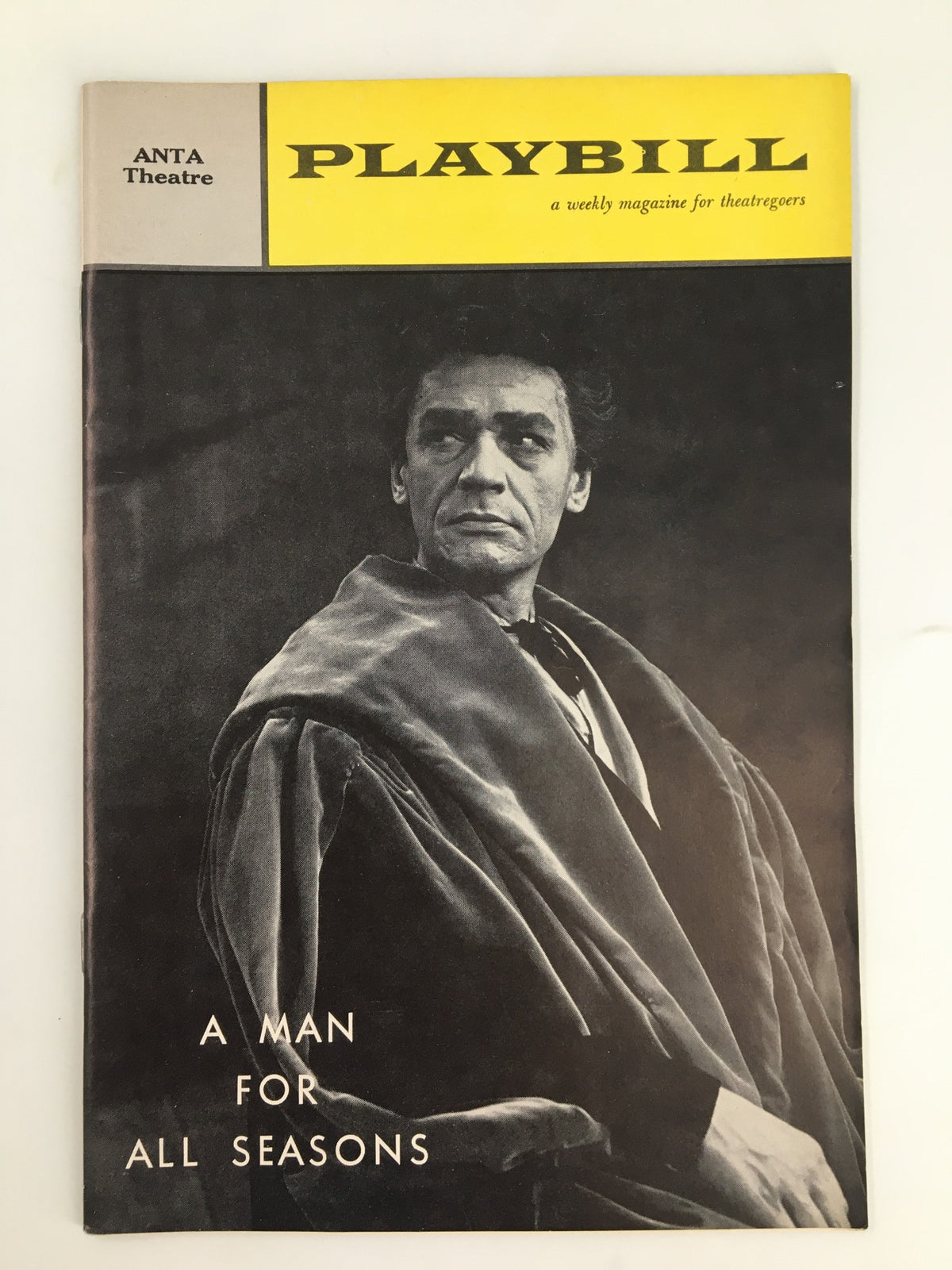Original 1962 Playbill for 'A Man For All Seasons' featuring Paul Scofield at Anta Theatre, showcasing vintage theatre memorabilia.