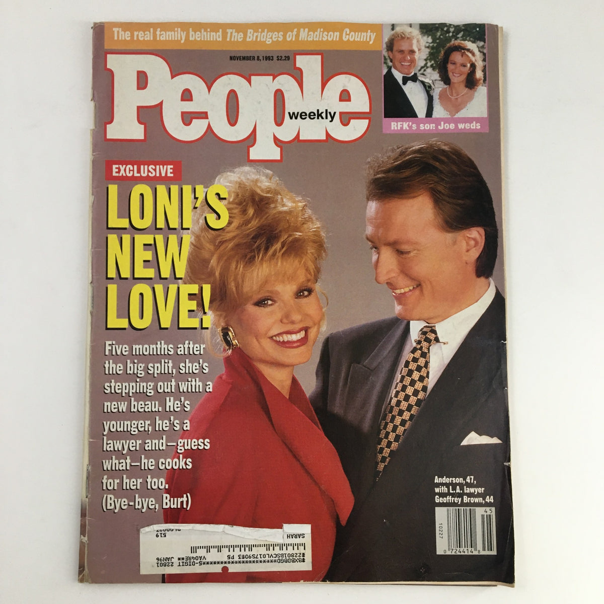 People Weekly Magazine cover from November 28, 1993 featuring Loni Anderson and L.A. lawyer Geoffrey Brown, highlighting Loni's new love and the intriguing intersection of celebrity and legal narratives.