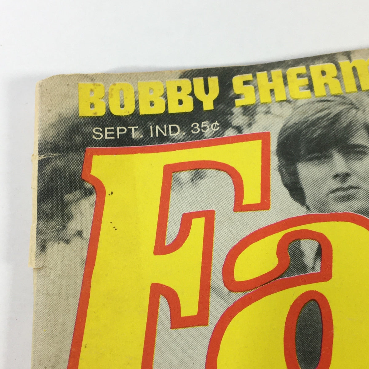 Close-up of the upper corner of VTG Fave Magazine 1968 Vol 3 #1 showing the title and part of Bobby Sherman's image, capturing vintage magazine aesthetics.