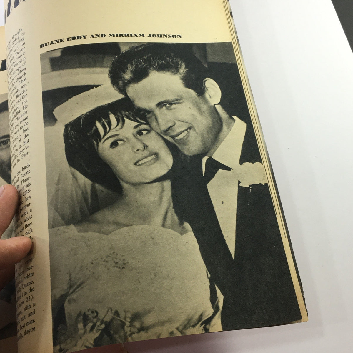 Inside page of VTG Hollywood Romances Magazine 1962 No. 17 depicting Duane Eddy and Miriam Johnson's wedding, highlighting their relationship.