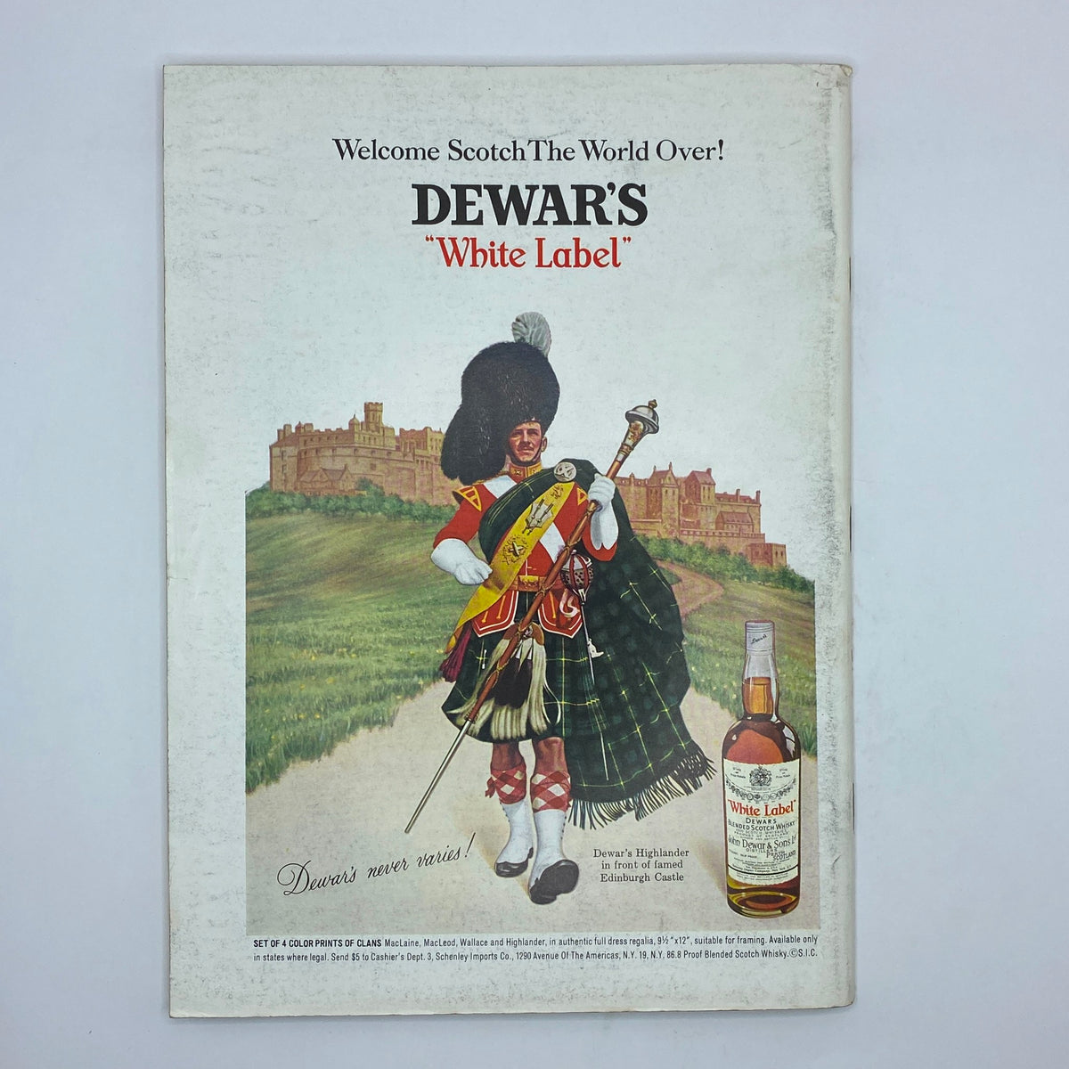 Back cover of The New Yorker magazine March 15, 1969, promoting Dewar's White Label Scotch Whisky with an illustration of a Highlander in front of Edinburgh Castle.