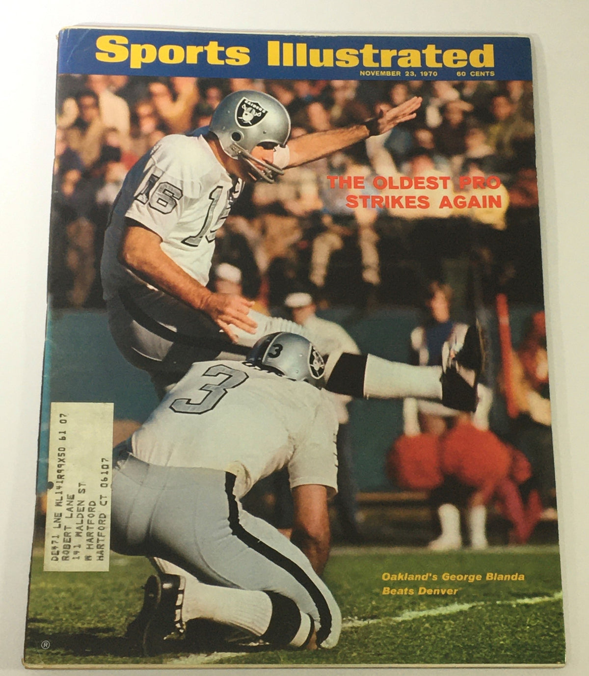 Vintage Sports Illustrated Magazine from November 23, 1970 featuring Oakland's George Blanda on the cover, showcasing iconic football moments.