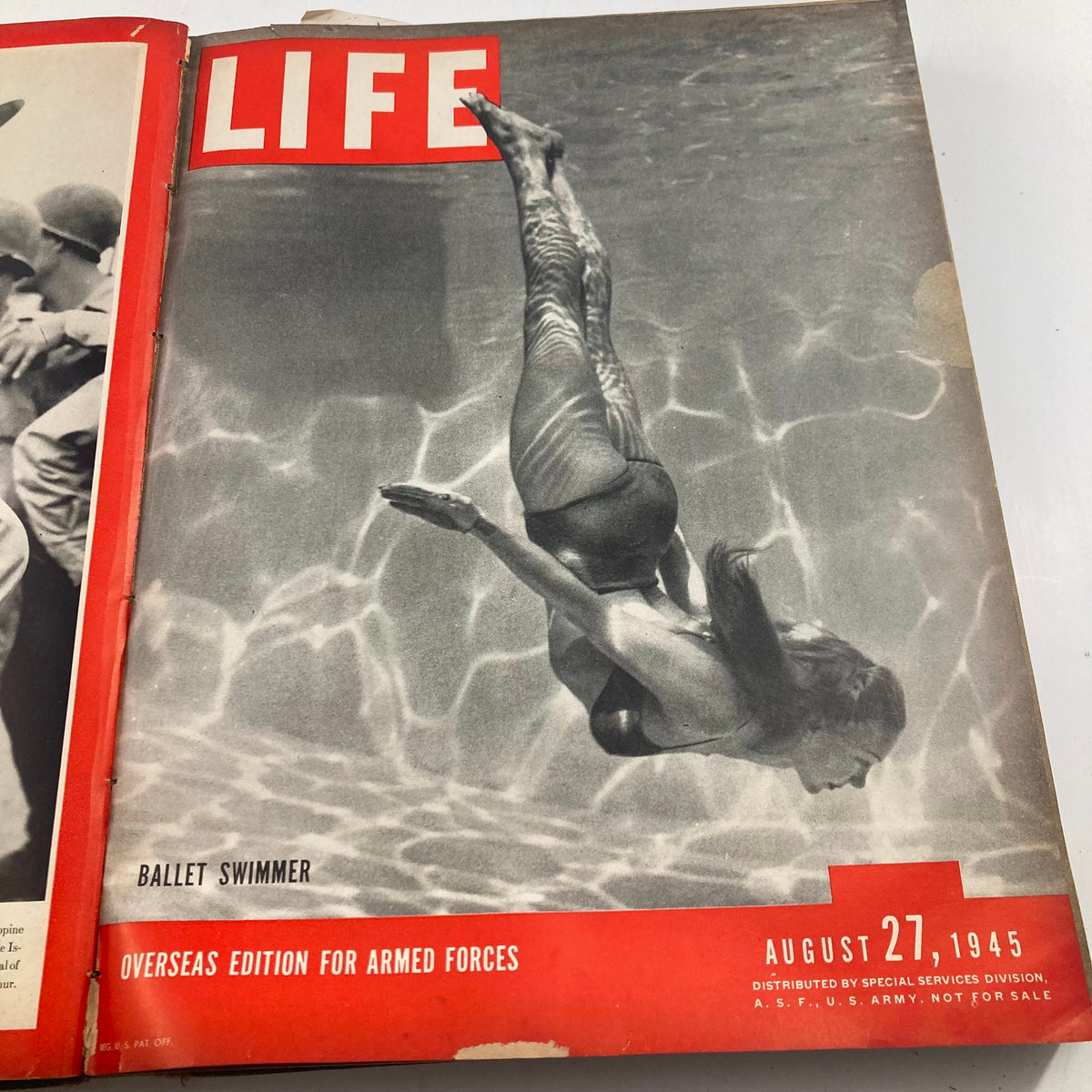 Cover of the VTG 1945 Bound Life Magazine, August 27, 1945 issue featuring 'Ballet Swimmer', showcasing a swimmer diving underwater.