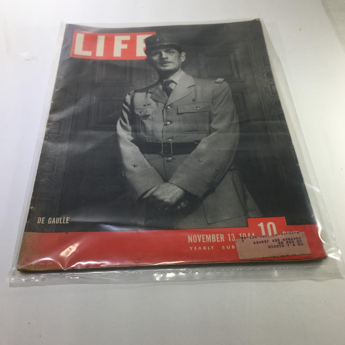 Cover of Life Magazine dated November 13, 1944, featuring a portrait of Charles de Gaulle dressed in military attire, symbolizing French resistance during World War II.