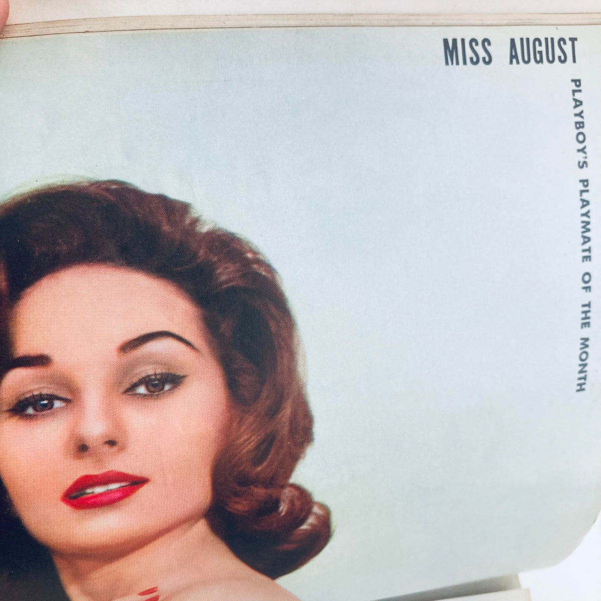 VTG Playboy Magazine August 1960 showcasing Playmate Elaine Paul as Miss August with a captivating portrait, perfect for vintage magazine enthusiasts.