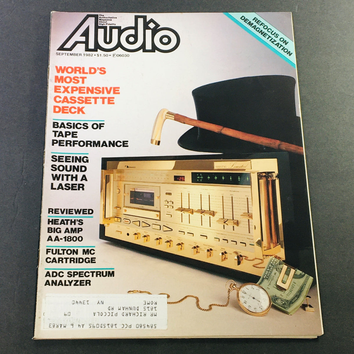 Vintage Audio Magazine September 1982 featuring the Heath Big AMP AA-1800 and Fulton MC Cartridge, showcasing the world's most expensive cassette deck on the cover along with articles on tape performance and audio technology.