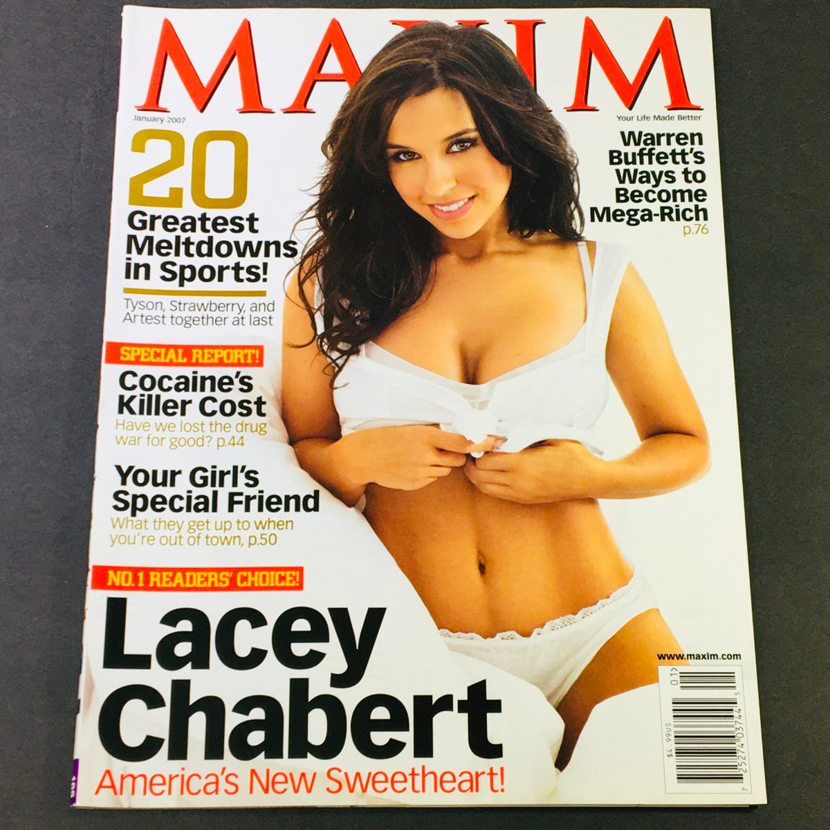 Cover of Maxim Magazine January 2007 featuring Lacey Chabert, titled 'America's New Sweetheart,' showcasing an engaging layout with articles about pop culture and sports.