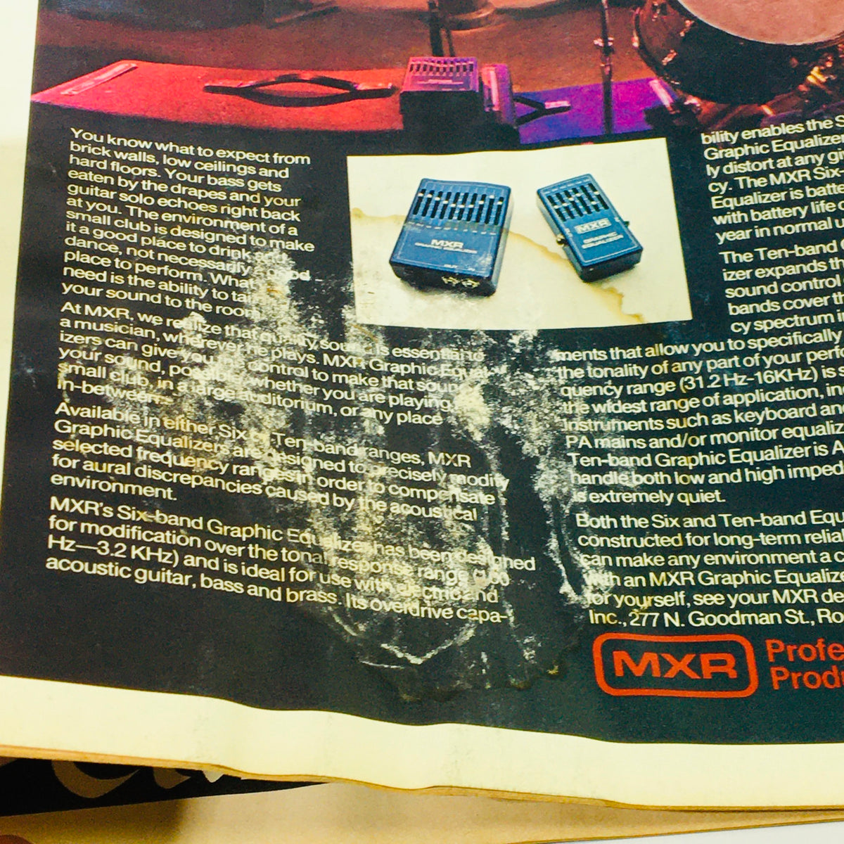 Inner page from VTG Keyboard Magazine July 1977, detailing MXR Graphic Equalizers, highlighting its features for musicians.