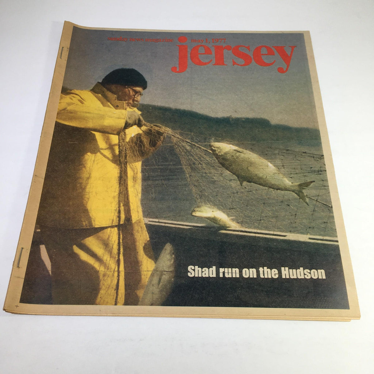 Sunday News Magazine Jersey May 1 1977 featuring a fisherman catching shad on the Hudson River, showcasing the beauty of nature and fishing.