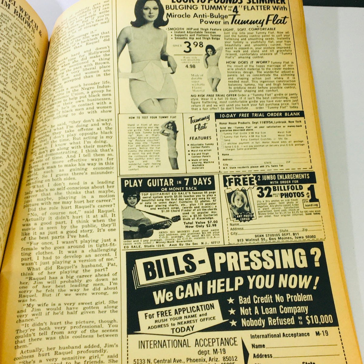 VTG Movie Mirror Magazine June 1969 image featuring advertisements, including one for a slimming product and instructions for learning guitar.