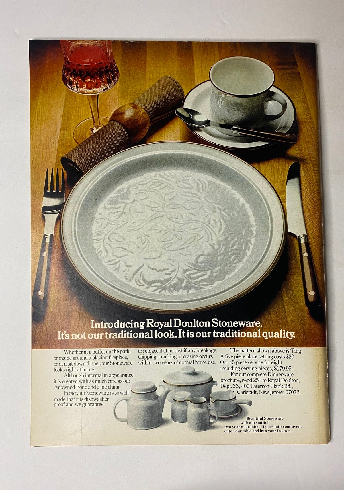Advertisement for Royal Doulton Stoneware on the back of The New Yorker Full Magazine June 2, 1975, highlighting quality dinnerware.